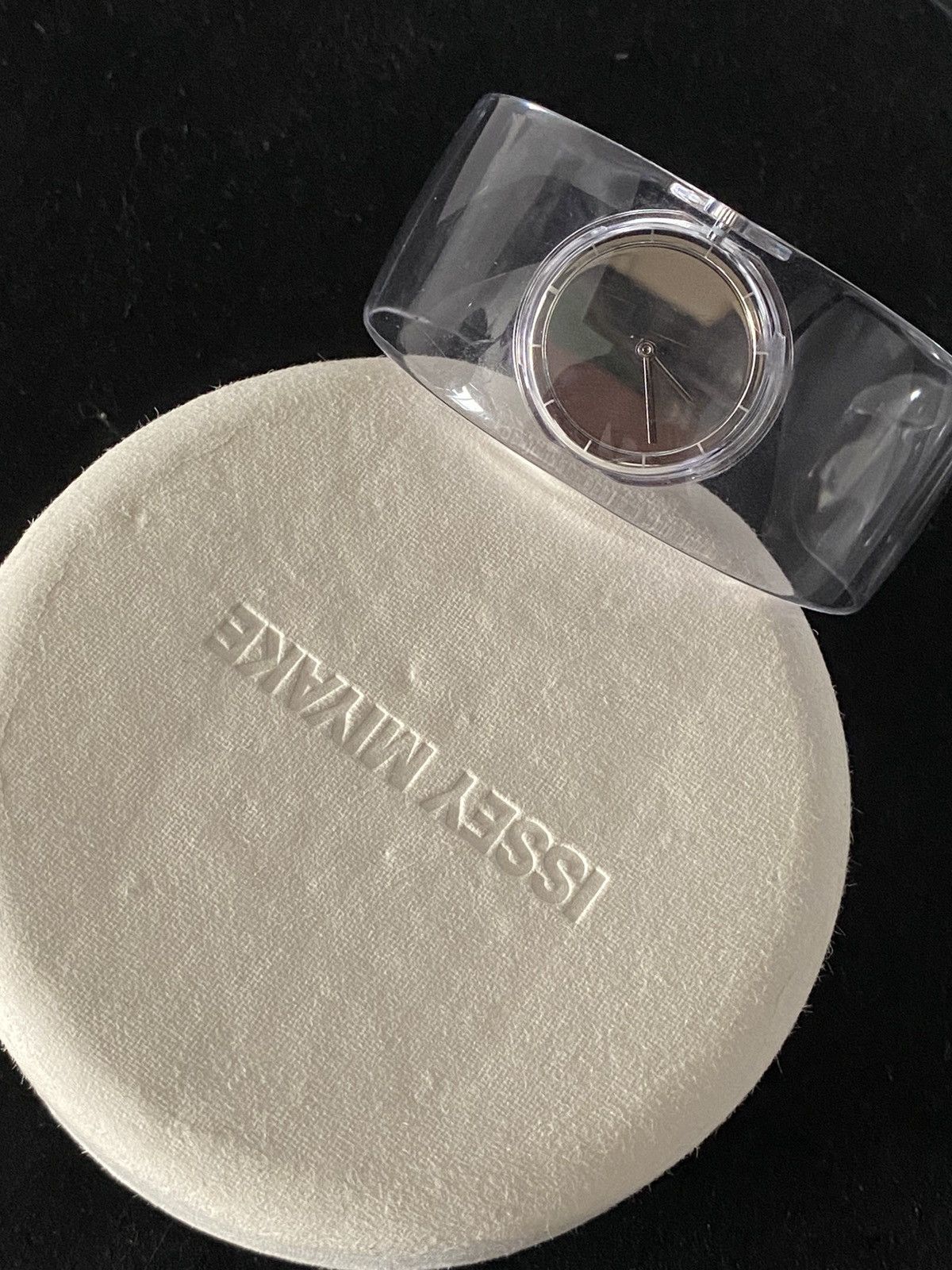 Issey Miyake Issey Miyake Acrylic Bangle Watch Size ONE SIZE - 1 Thumbnail