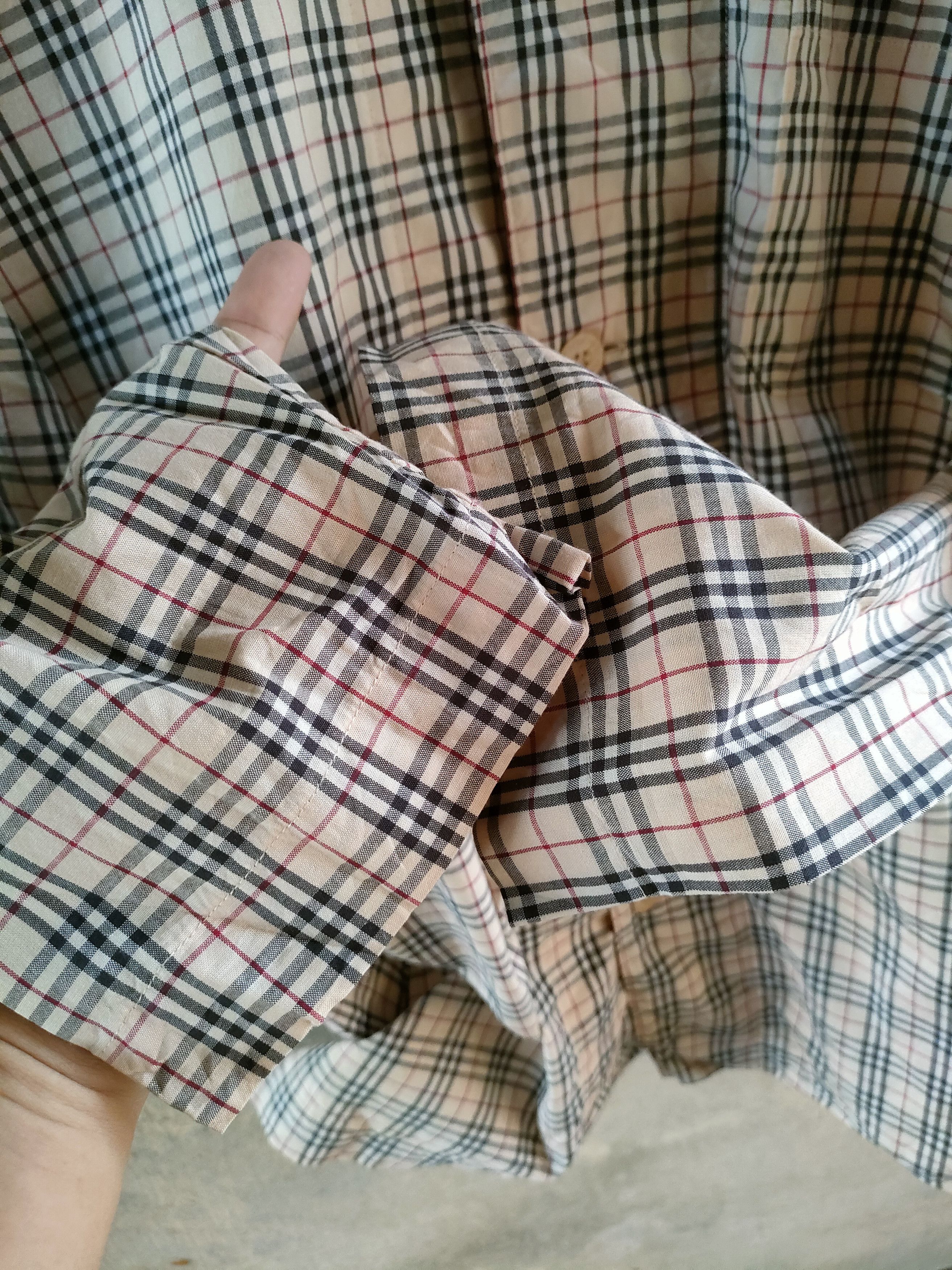Burberry Burberry London Nova Check Button Ups Size US M / EU 48-50 / 2 - 5 Thumbnail
