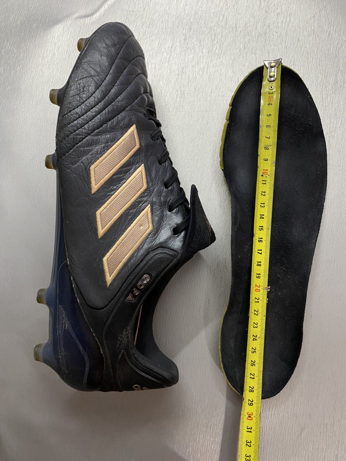 Adidas adidas Copa 17.1 FG Black Gold US 11 EUR 45 BA8517 Size US 11 / EU 44 - 9 Thumbnail