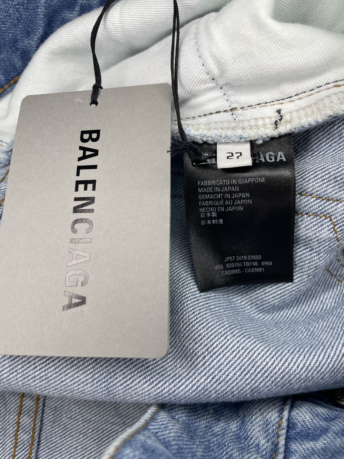 Balenciaga Balenciaga Stonewashed Pleated Jeans Size 27" / US 4 / IT 40 - 11 Thumbnail
