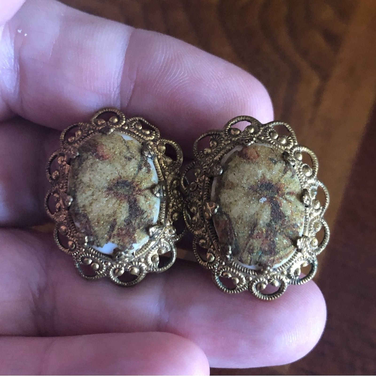 Vintage Vintage floral sugar glass filigree clip on earring Size ONE SIZE - 3 Thumbnail
