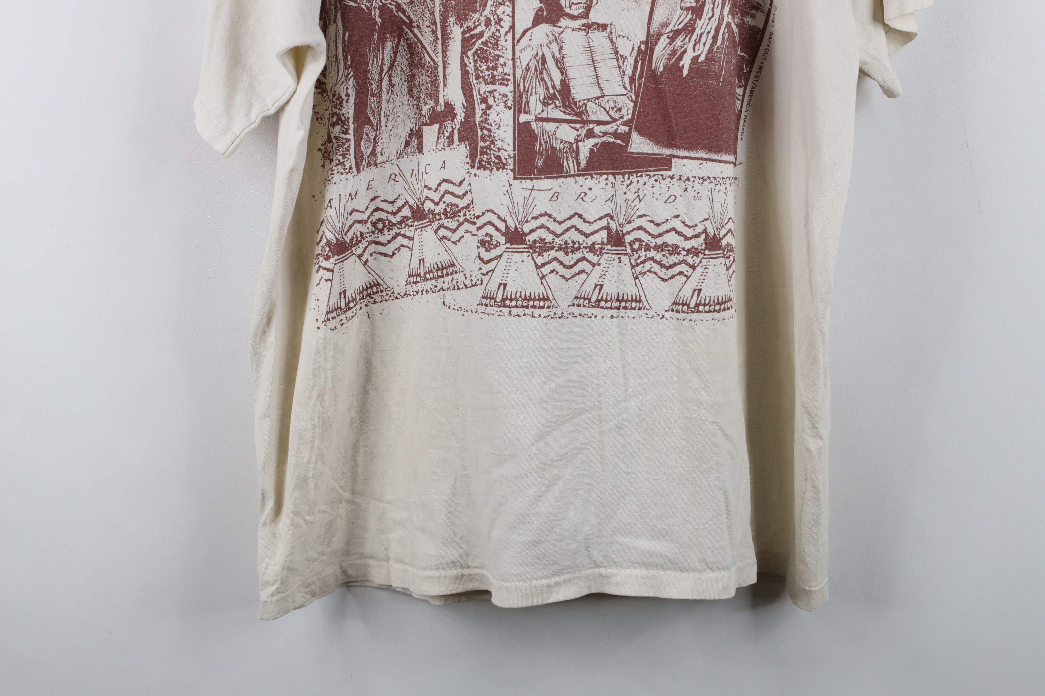 Vintage Vintage 90s Streetwear Indian All Over Print T-Shirt USA Size US XL / EU 56 / 4 - 16 Thumbnail
