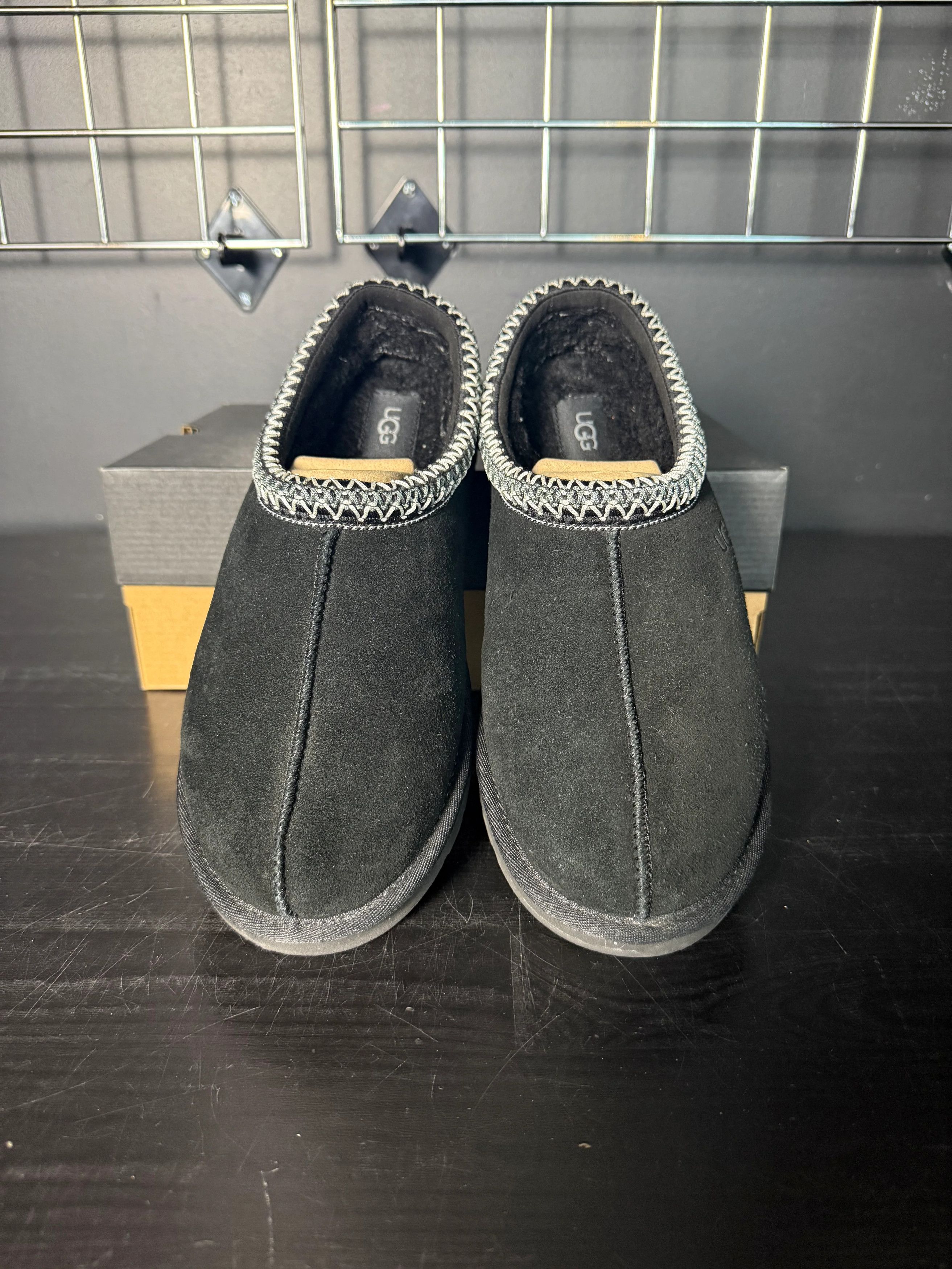 Ugg UGG Tasman Slipper "Black" **PRE-OWNED** - Size 10 Size US 10 / EU 43 - 4 Thumbnail
