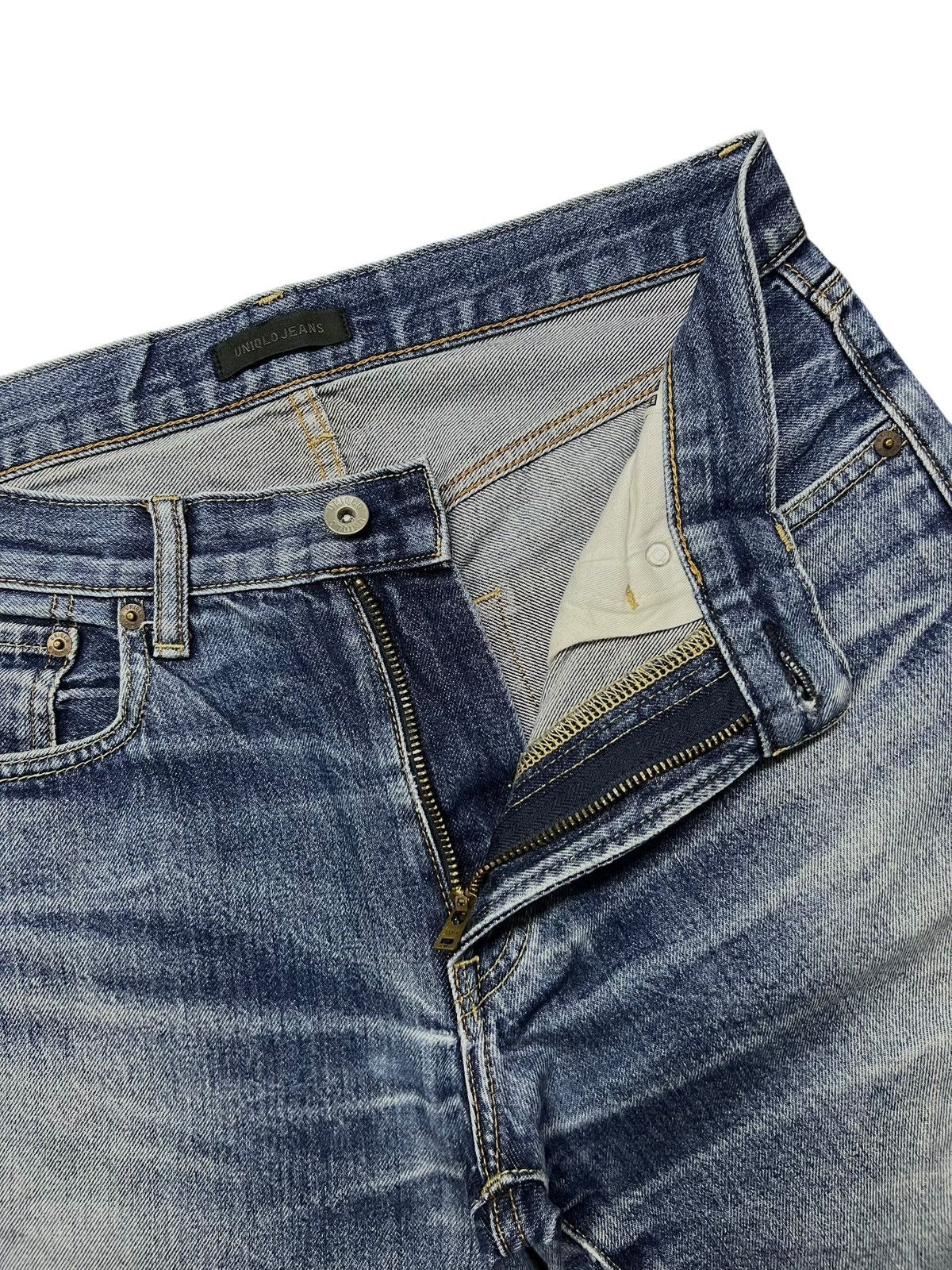 Uniqlo Vintage Uniqlo Japan - Faded Wash Jeans Size US 32 / EU 48 - 8 Thumbnail