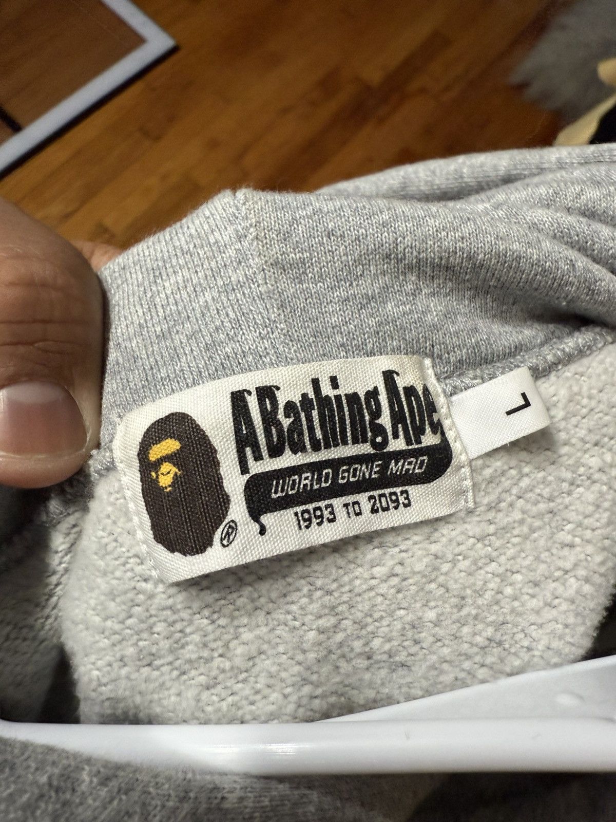 Bape Bape Los Angeles Hoodie Size Large Size US L / EU 52-54 / 3 - 6 Thumbnail