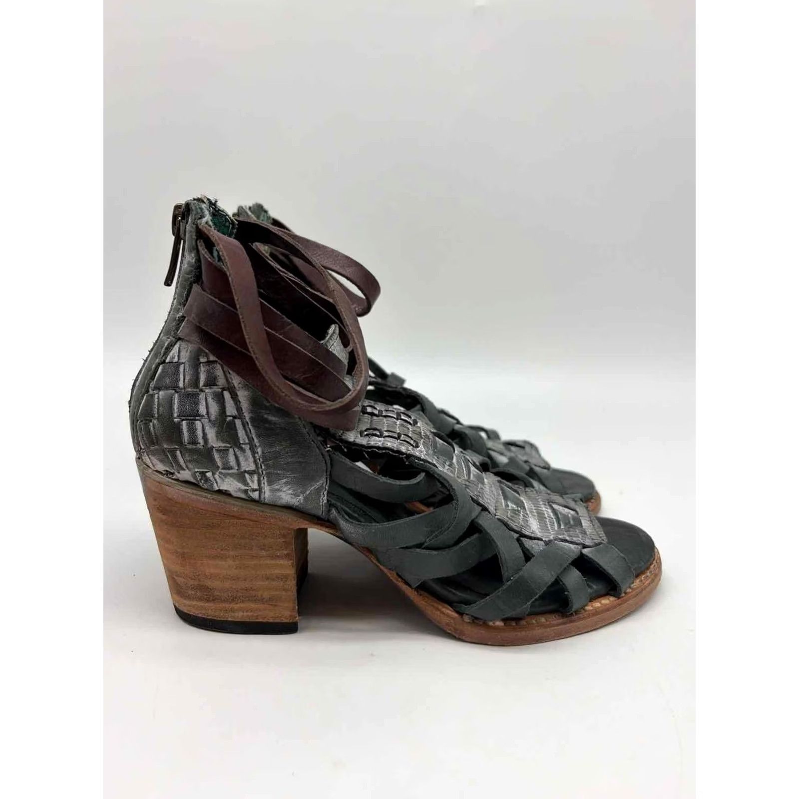 FREEBIRD FreeBird Block Heels Green Size 6 Pre-Owned Size US 6 / IT 36 - 4 Thumbnail