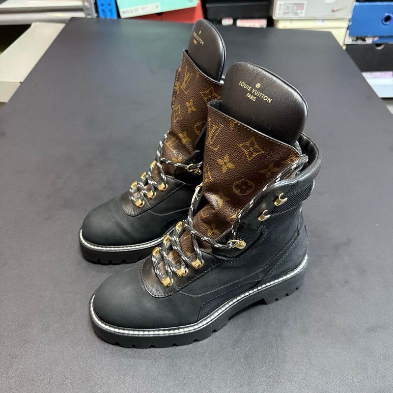 Louis Vuitton Louis Vuitton Black Territory Flat Martin Boots 0079 Size US 6.5 / EU 39-40 - 1 Thumbnail