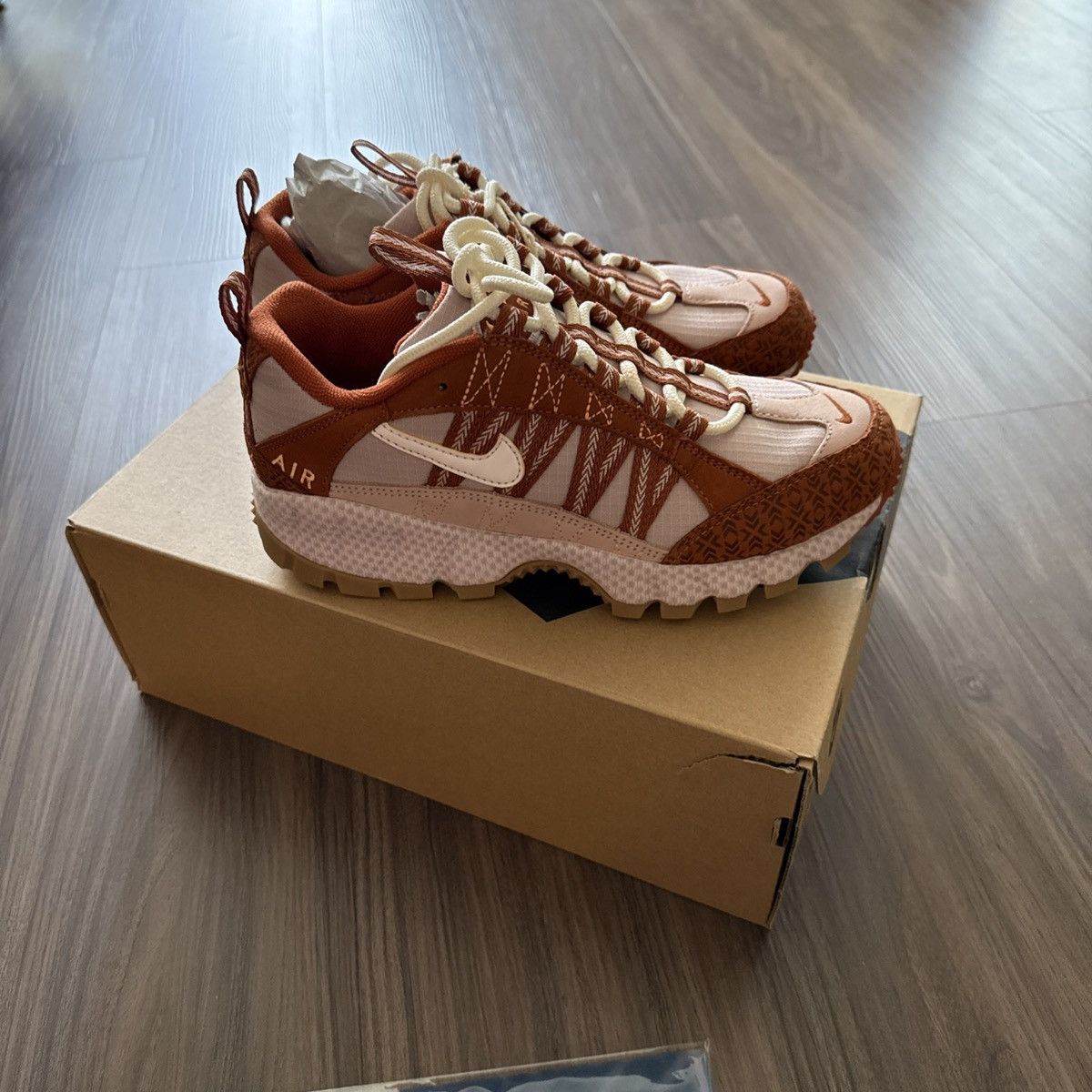 Nike Size 6 - Nike Future Movement x Air Humara Dark Russet Size US 6 / EU 39 - 2 Thumbnail