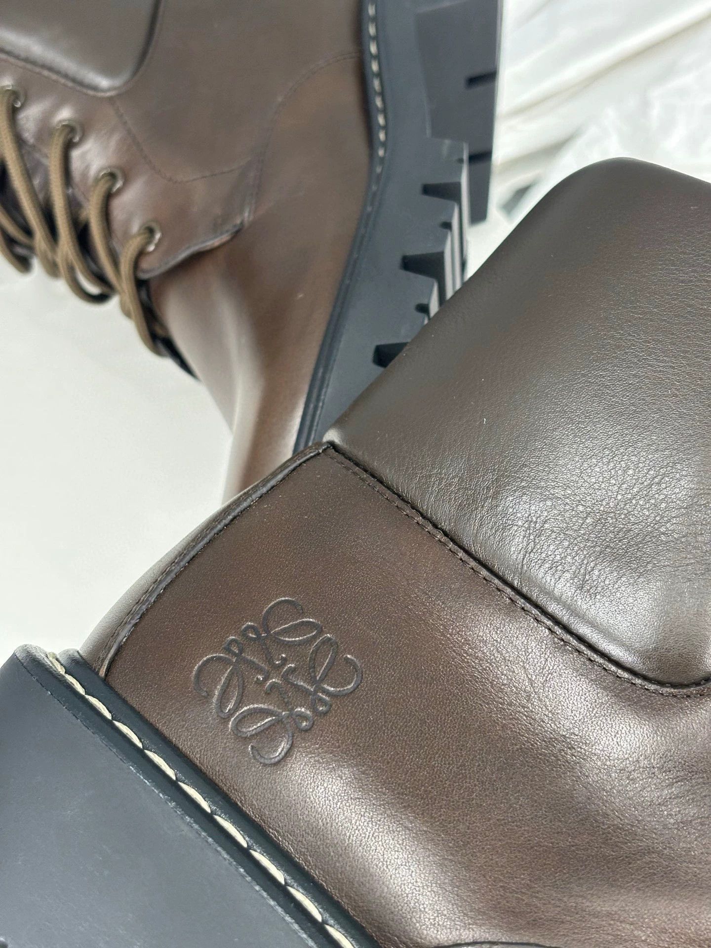 Loewe men's lace-up short boots in brown Size US 9 / EU 42 - 3 Thumbnail