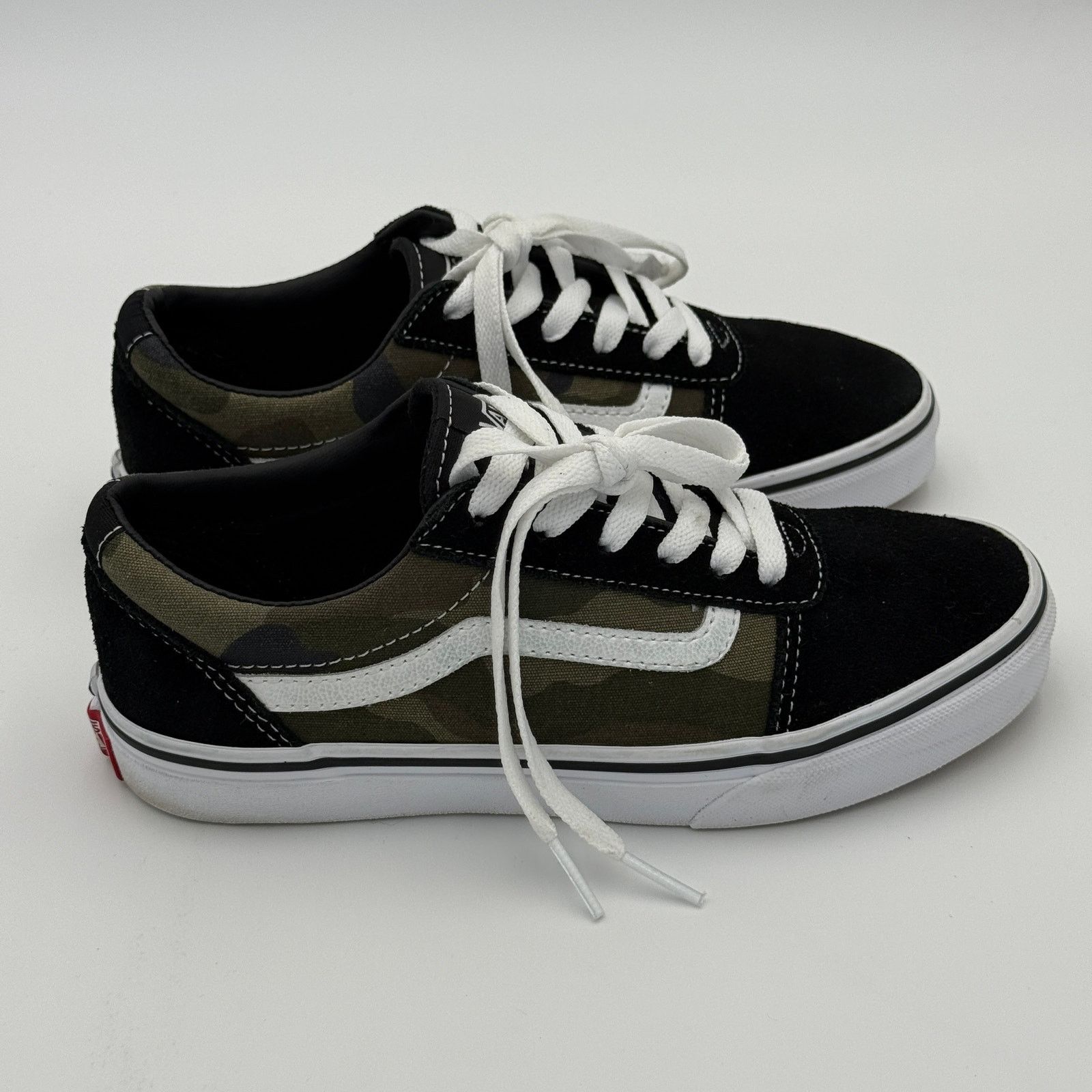 Vans Vans Ward Low Camo Black Suede Skate Shoes - Youth 4.0 Size US 5 / EU 37 - 1 Thumbnail