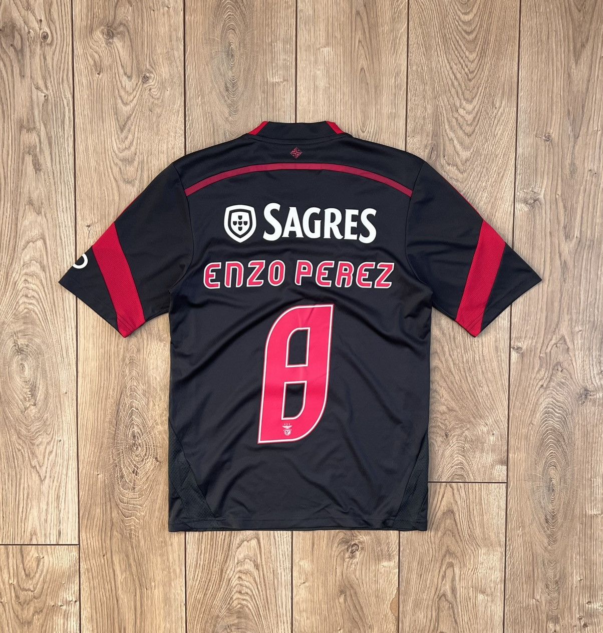 Adidas Adidas SL Benfica 2013/14 Away Soccer Jersey Enzo Perez #8 Size US S / EU 44-46 / 1 - 6 Thumbnail