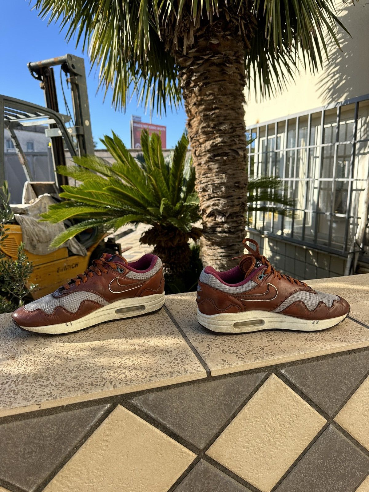 Nike × Patta Nike x Patta Air Max 1 Shoes Sneakers Brown Leather Size US 10 / EU 43 - 4 Thumbnail