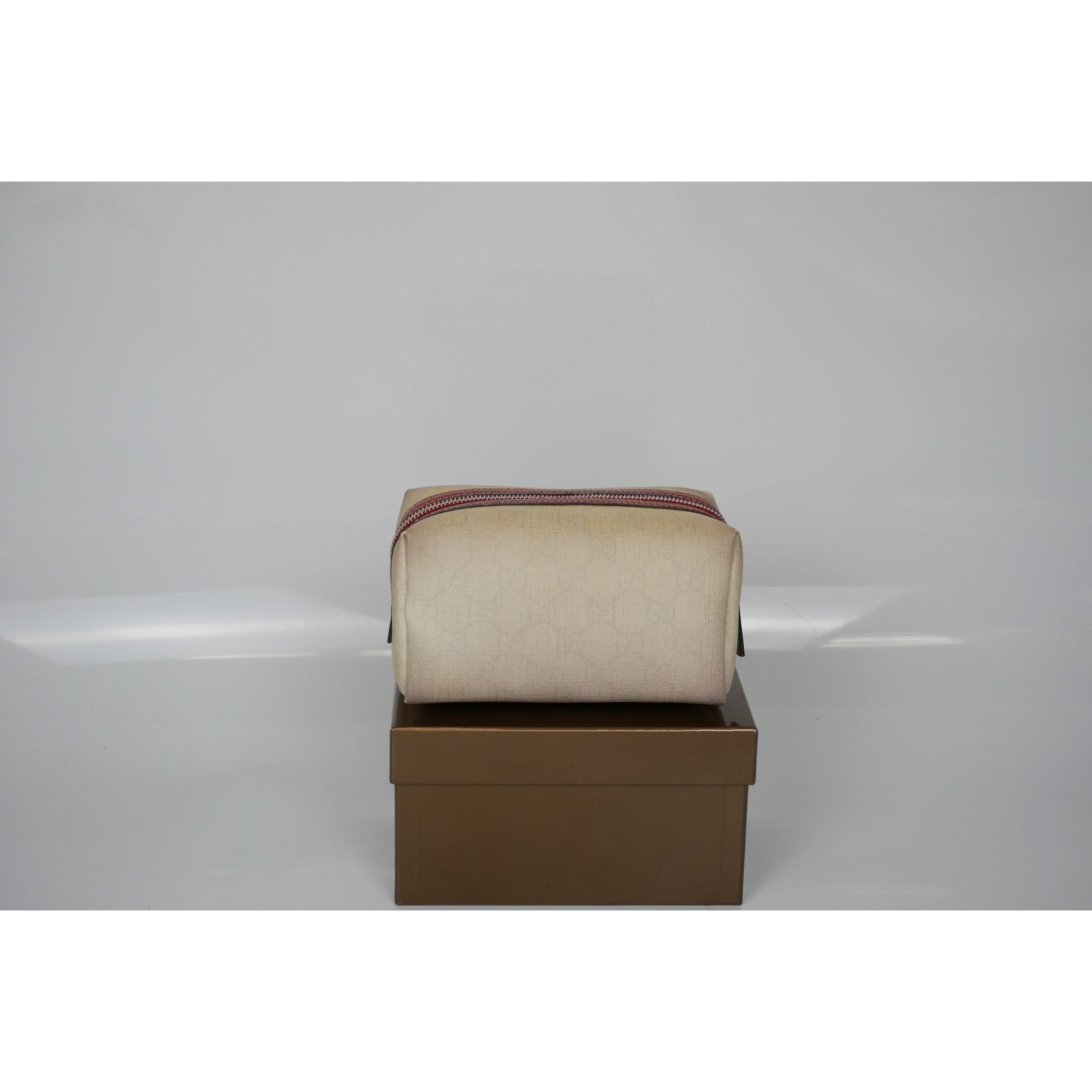 Gucci Gucci Tattoo Collection Small Collection Cosmetic Case Size ONE SIZE - 4 Thumbnail