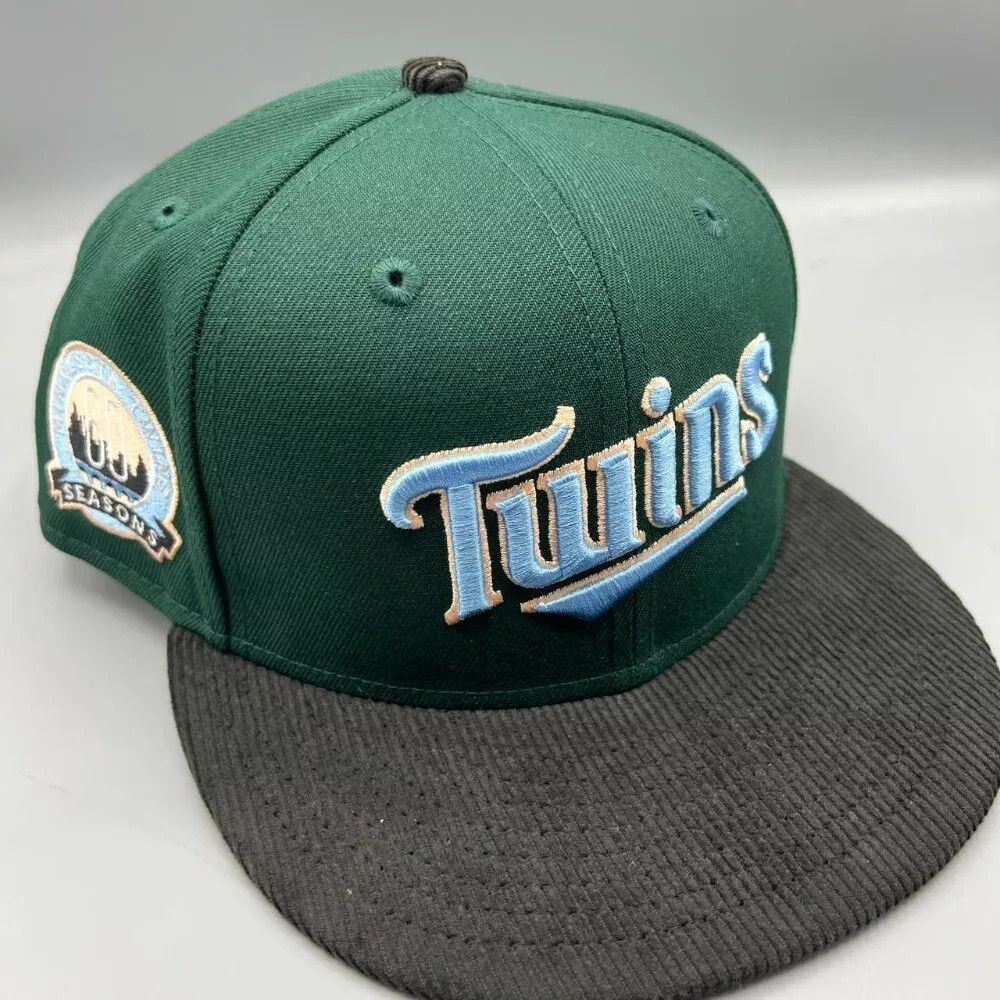 New Era Minnesota Twins Hat Men 7 5/8 Green Corduroy Fitted Cap Size ONE SIZE - 1 Thumbnail