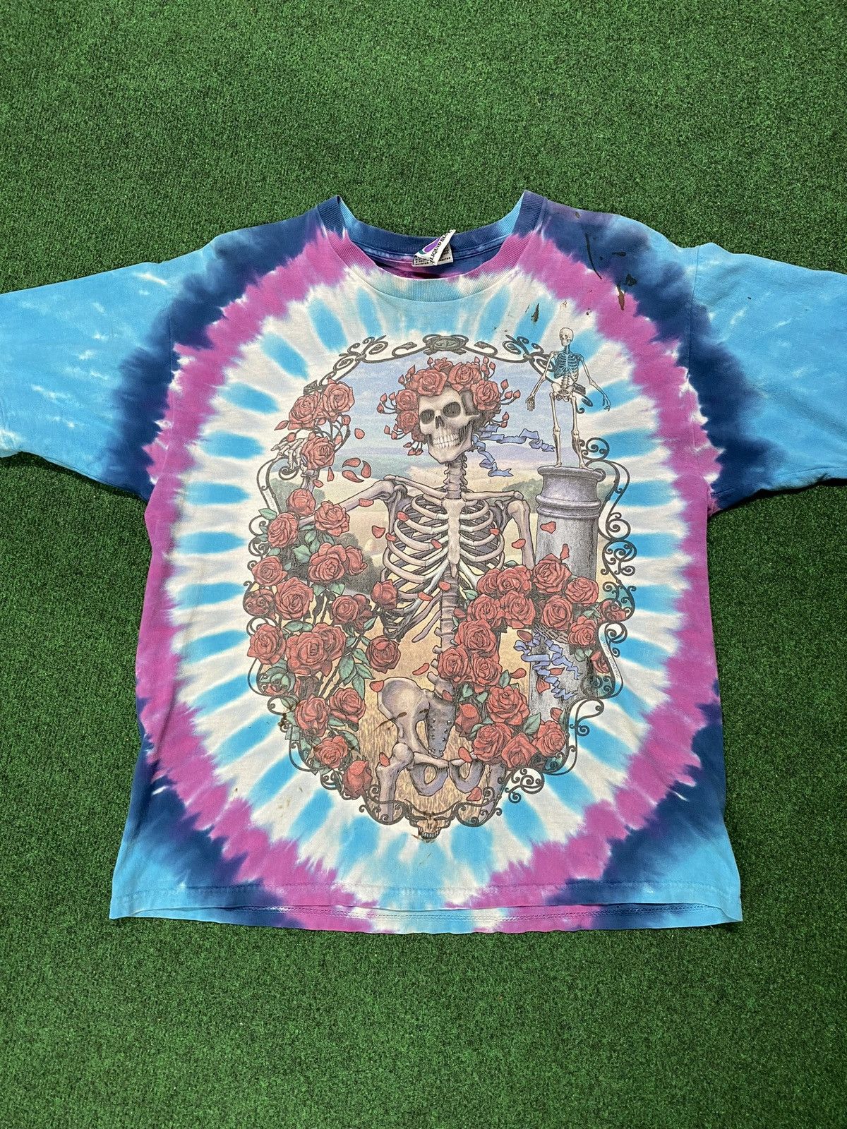 Vintage Vintage 90’s Grateful Dead Liquid Blue Tee Size Large Size US L / EU 52-54 / 3 - 7 Thumbnail