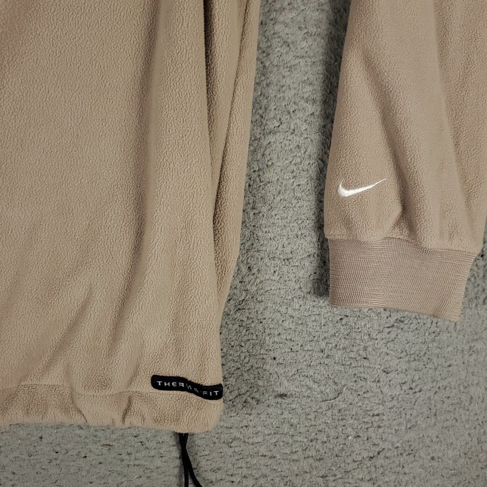 Nike Nike Sweater Mens Size Large Beige Fleece V Neck Golf Pullover Sweatshirt Size US L / EU 52-54 / 3 - 4 Thumbnail