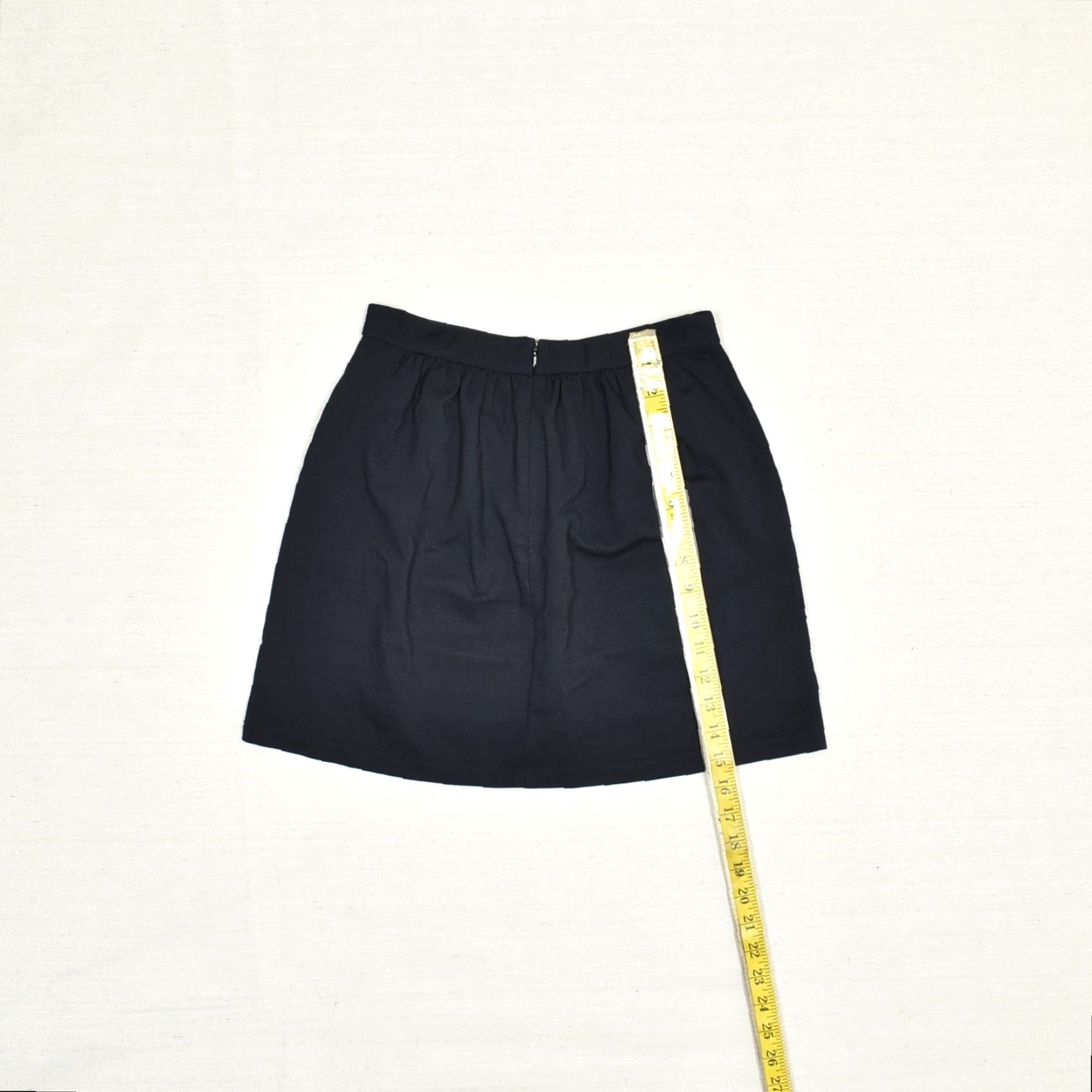 J.Crew J.CREW Skirt A-Line Zip Solid Viscose Black Size 2 Women Adult Short Size 26" / US 2 / IT 38 - 5 Thumbnail