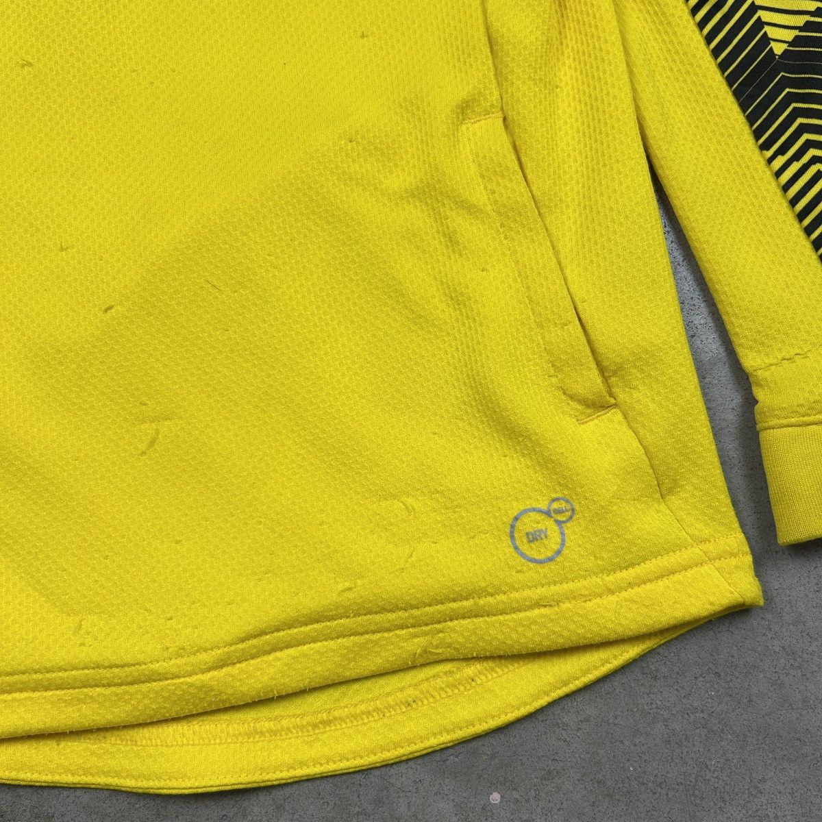 Puma Puma Borussia Dortmund Longsleeve Top Size S / US 4 / IT 40 - 8 Thumbnail