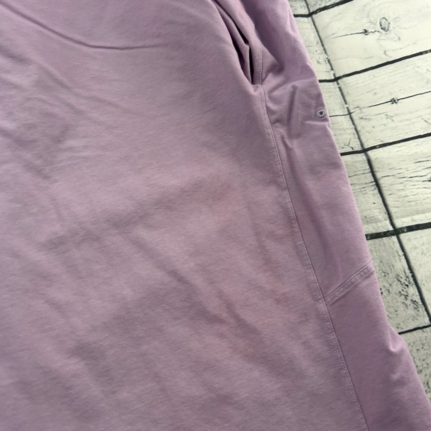 Lululemon Lululemon Long Sleeve Button Front Shirt Men's Large Purple Pink Size US L / EU 52-54 / 3 - 6 Thumbnail