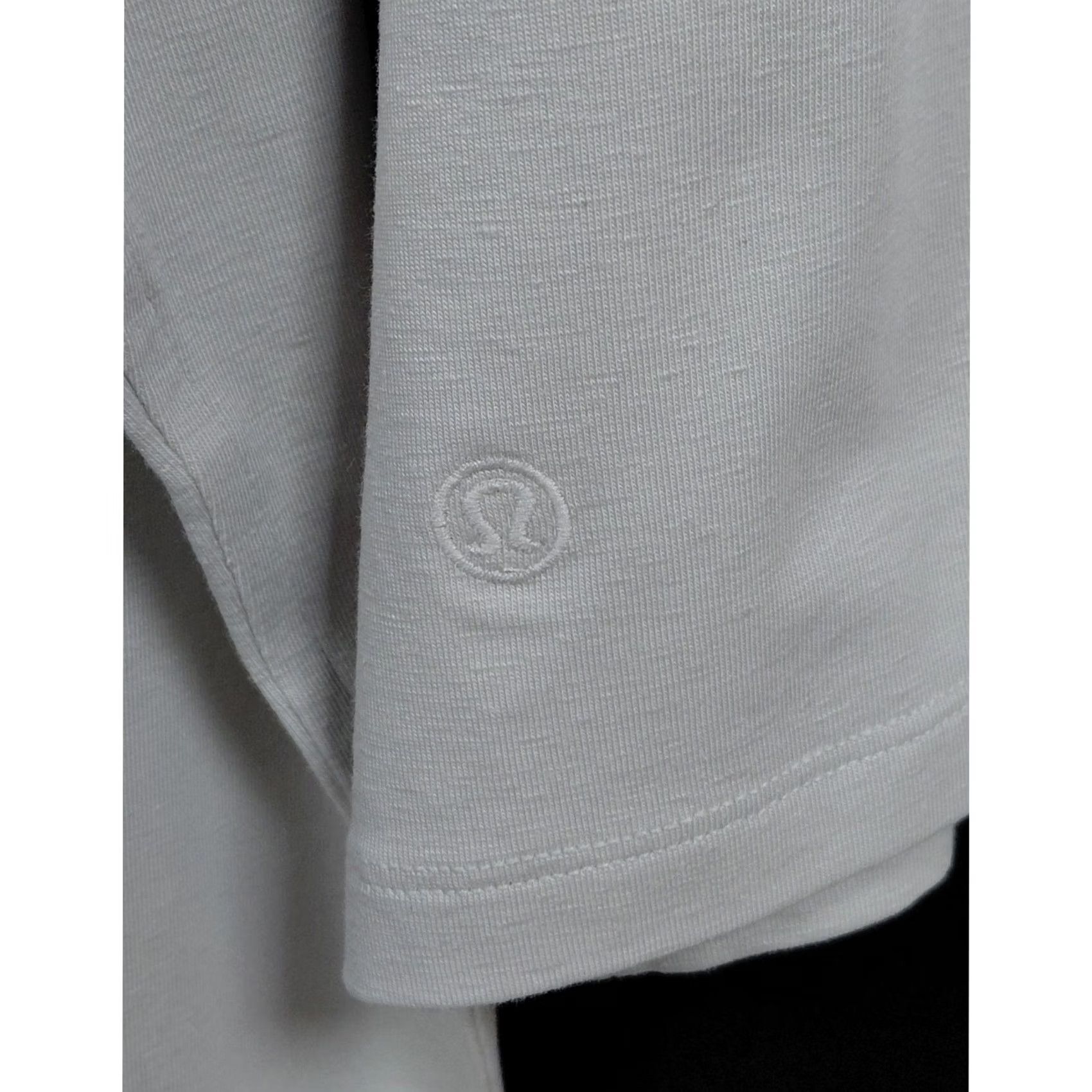 Lululemon Lululemon Tip Long Sleeve Top Light Blue Crew Neck Women Size 16 Size XXL / US 16-18 / IT 52-54 - 3 Thumbnail