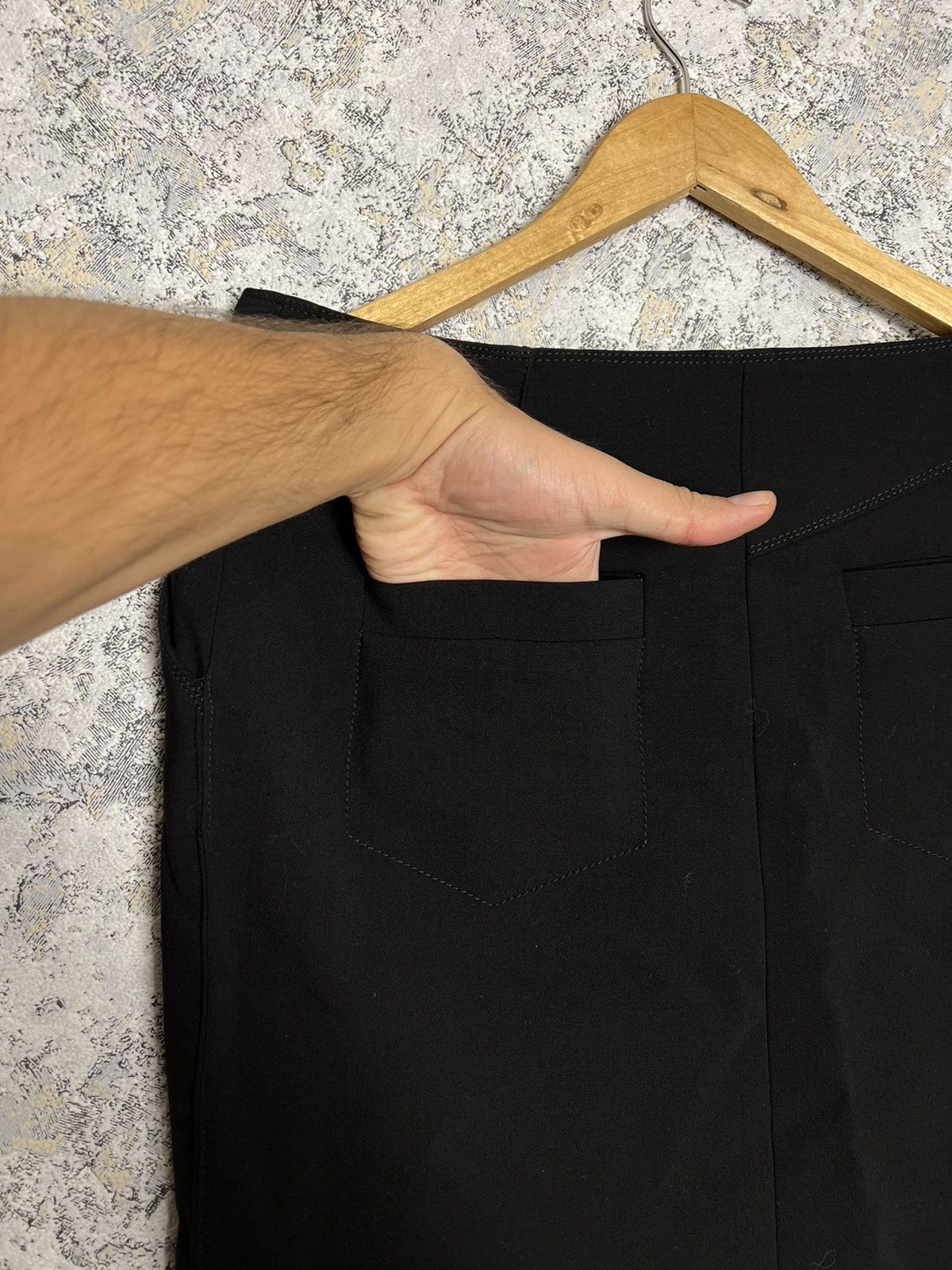 Balenciaga × Vintage Balenciaga Knee-length Skirt Black Size 42 Size 28" / US 6 / IT 42 - 5 Thumbnail