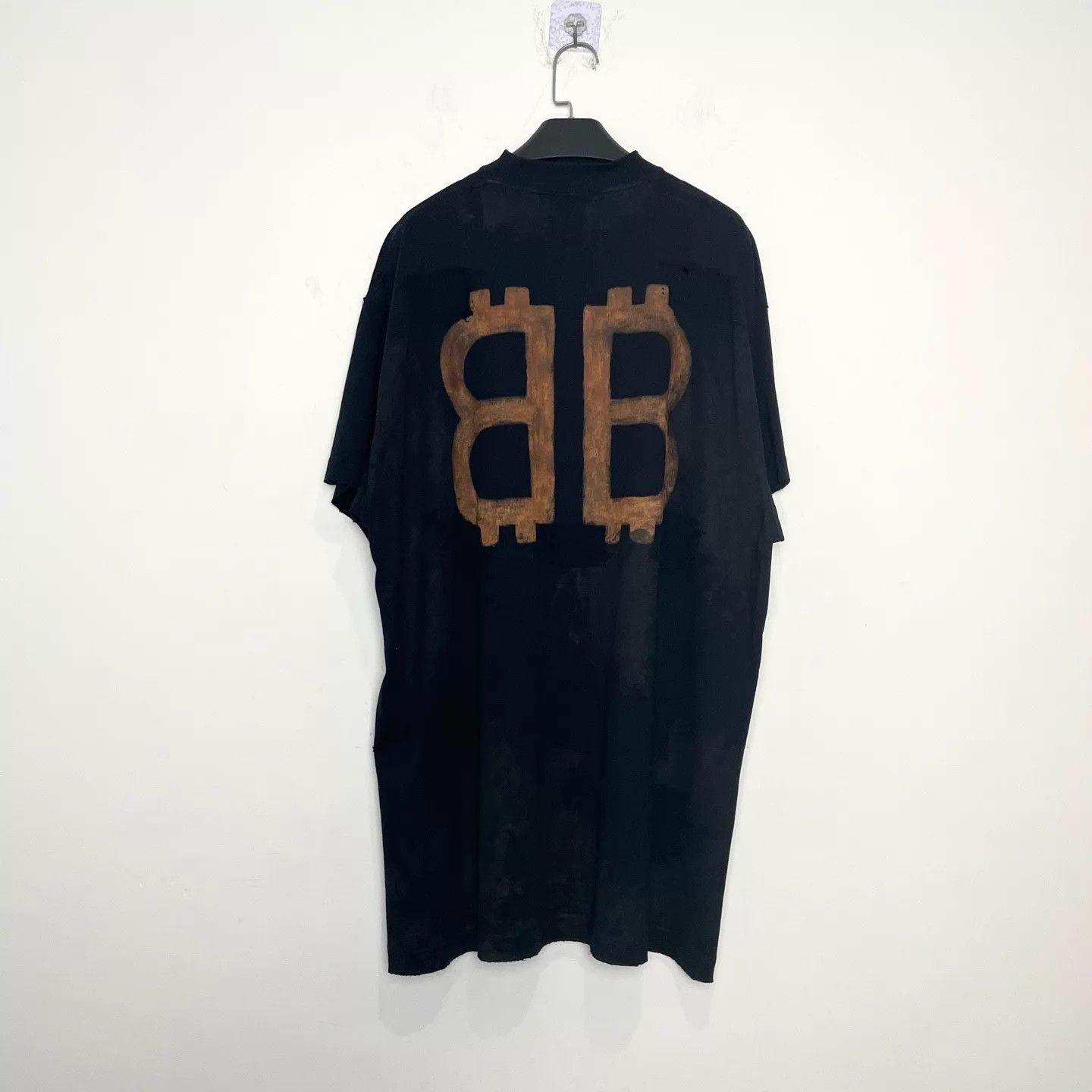 Balenciaga Balenciaga Black BB Bitcoin Mud Dyed T-Shirt Size1 Size S / US 4 / IT 40 - 2 Thumbnail