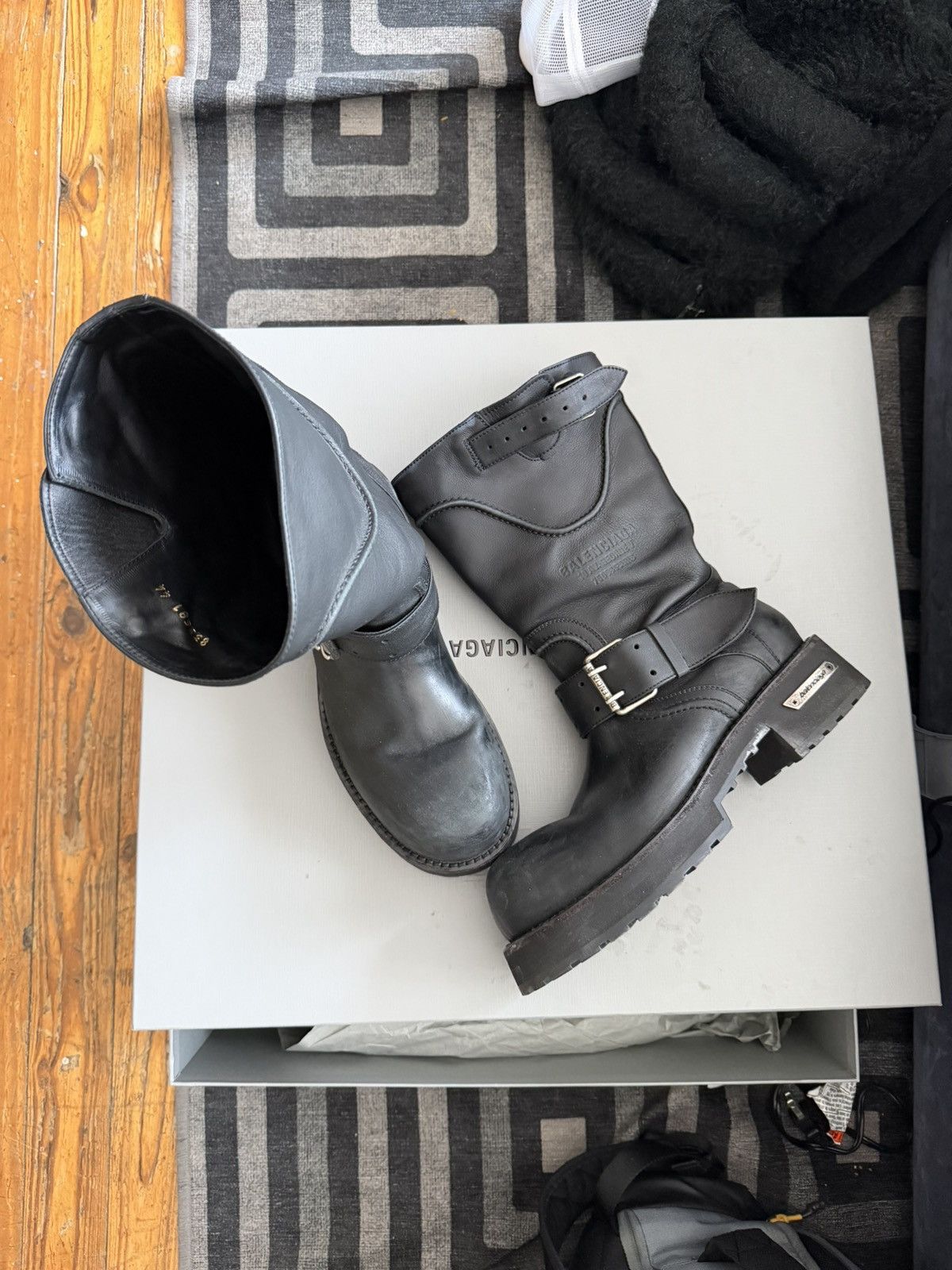 Balenciaga Balenciaga Venom Boots Size US 11 / EU 44 - 1 Thumbnail