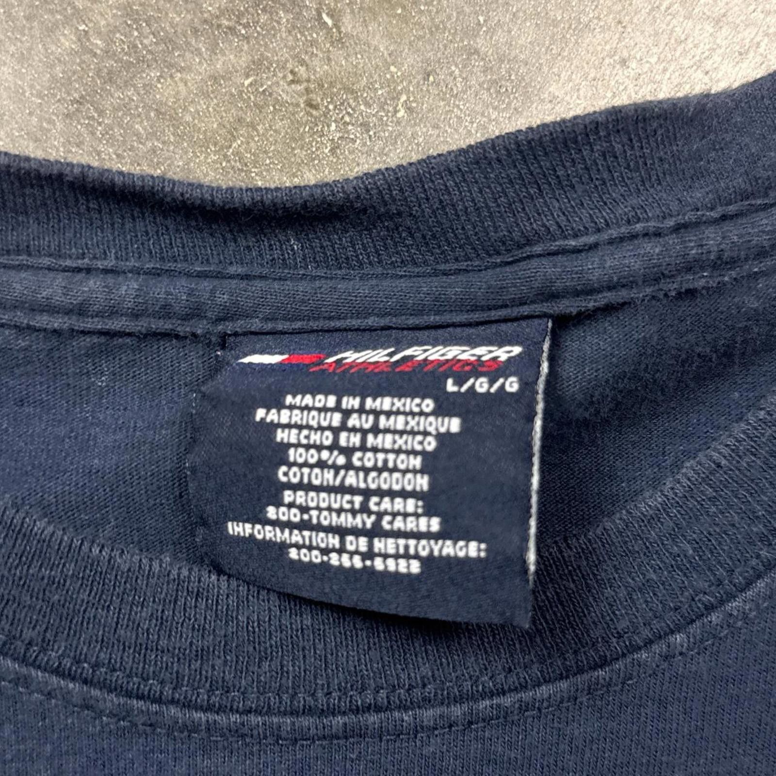 Tommy Hilfiger Tommy Hilfiger Sportswear Vintage Y2k Graphic T-Shirt Size US L / EU 52-54 / 3 - 4 Thumbnail