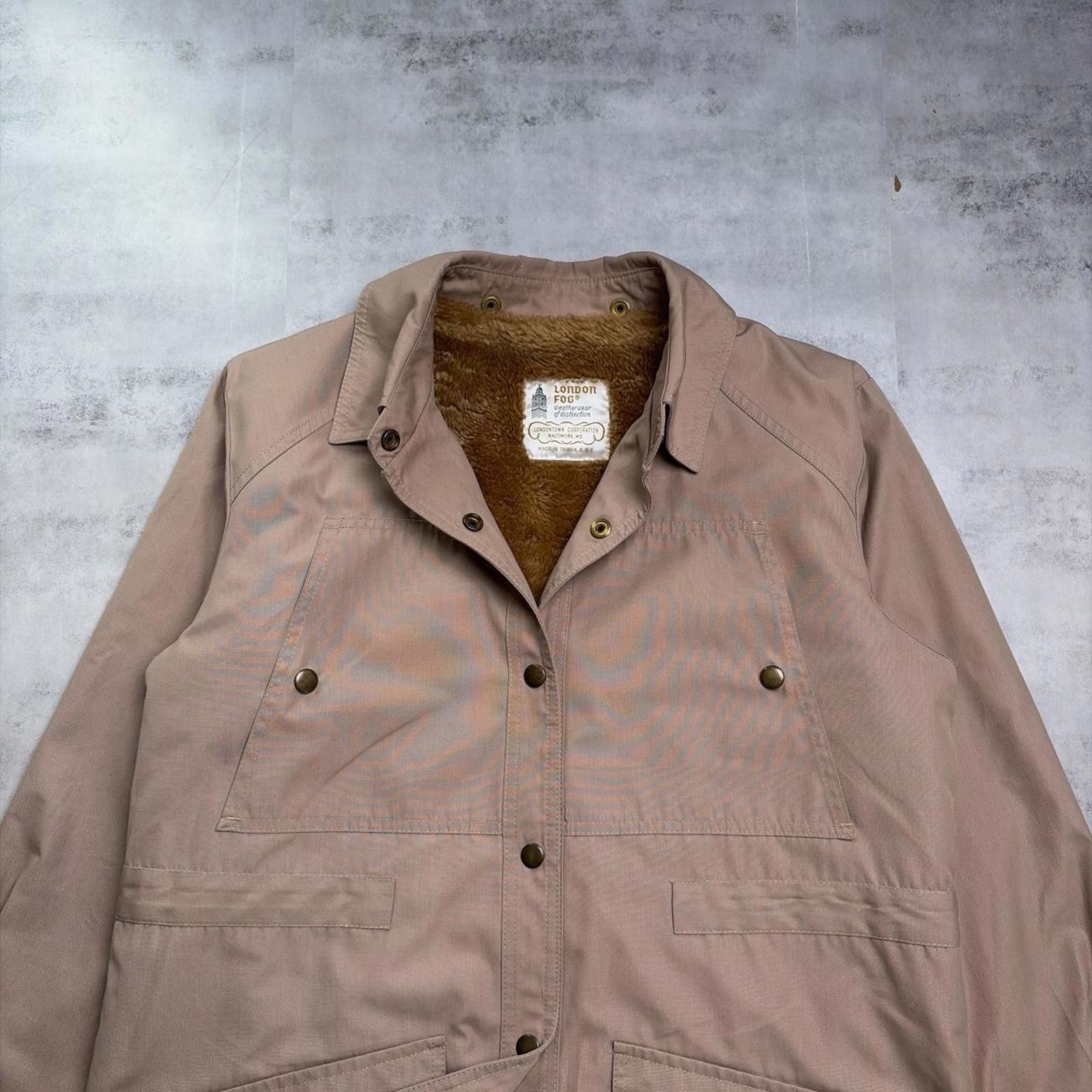 London Fog Vintage 90’s Beige London Fog Faux Fur Lined Trench Coat Size M / US 6-8 / IT 42-44 - 3 Thumbnail