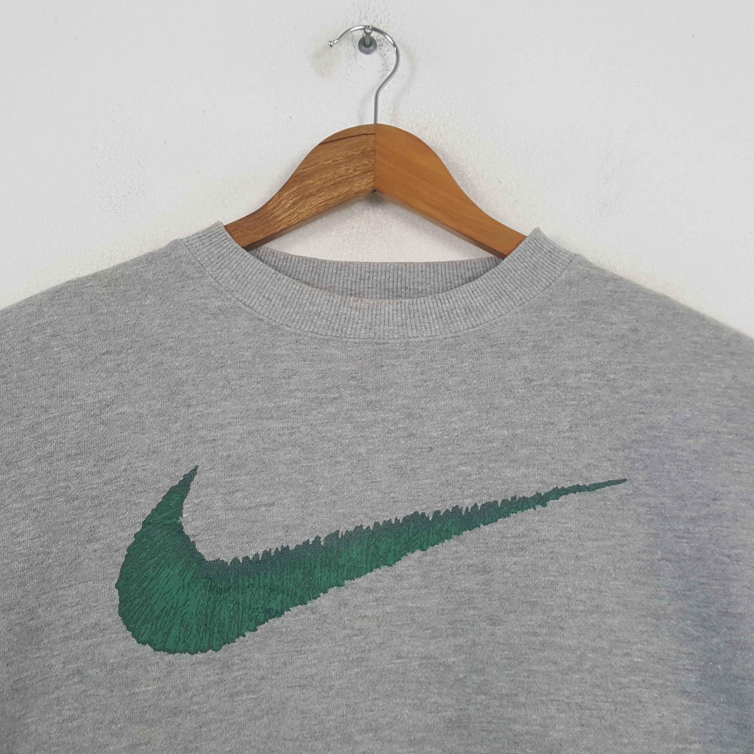 Nike × Vintage Vintage NIKE Swoosh Big Design Sweatshirt C283N28 Size US L / EU 52-54 / 3 - 2 Thumbnail