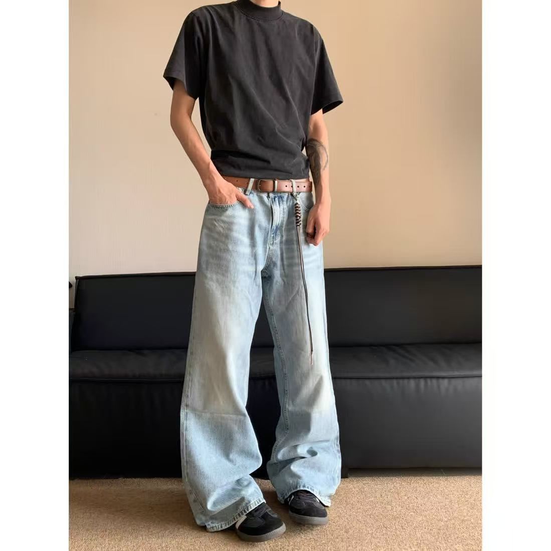 Jean Men's blue washed vintage wide-leg flared jeans y2k Size US 32 / EU 48 - 1 Thumbnail