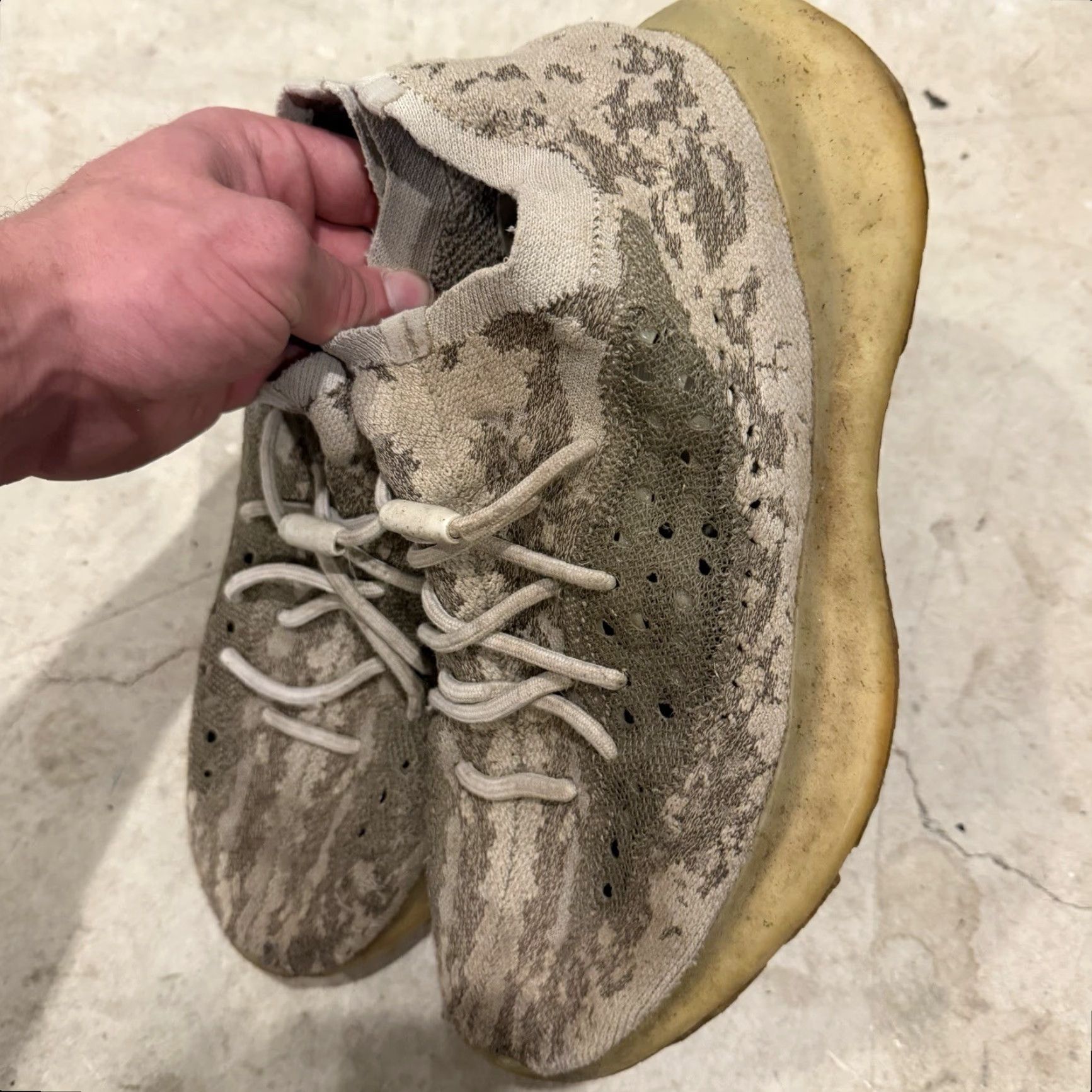 Adidas Adidas Yeezy Boost 380 Pyrite Mens Size 11 GZ0454 Used *STAINS* Sneaker Size US 11 / EU 44 - 6 Thumbnail