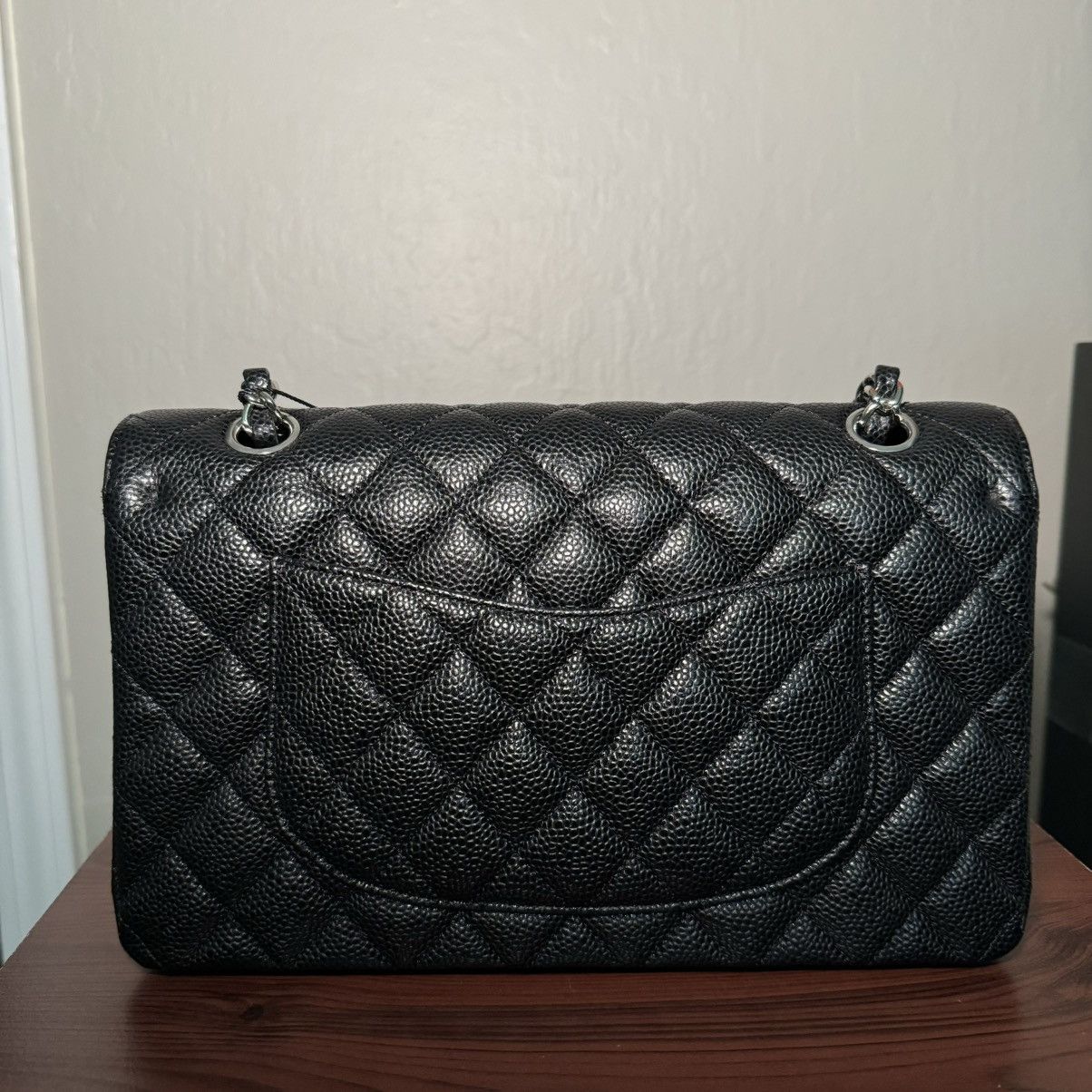 Chanel CHANEL Caviar Quilted Medium Double Flap in Black Size ONE SIZE - 5 Thumbnail