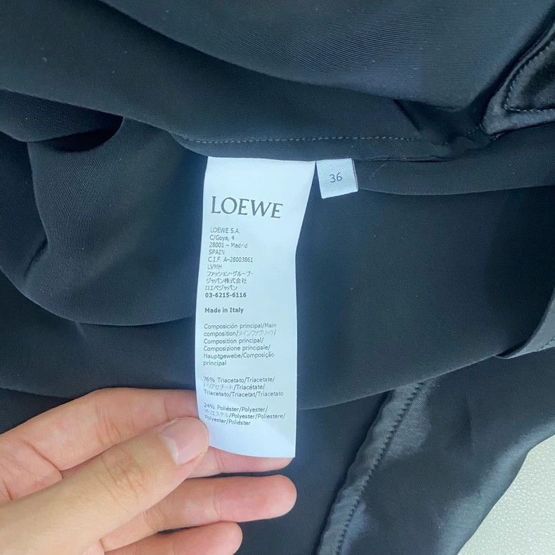 Loewe Loewe Black single-breasted collar shirt Size XS / US 0-2 / IT 36-38 - 5 Thumbnail