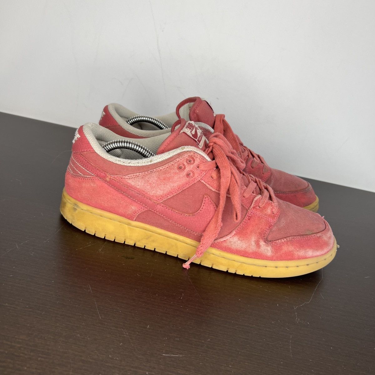 Nike size 9.5 Nike SB Dunk Low Adobe Red Gum DV5429-600 Size US 10 / EU 43 - 3 Thumbnail