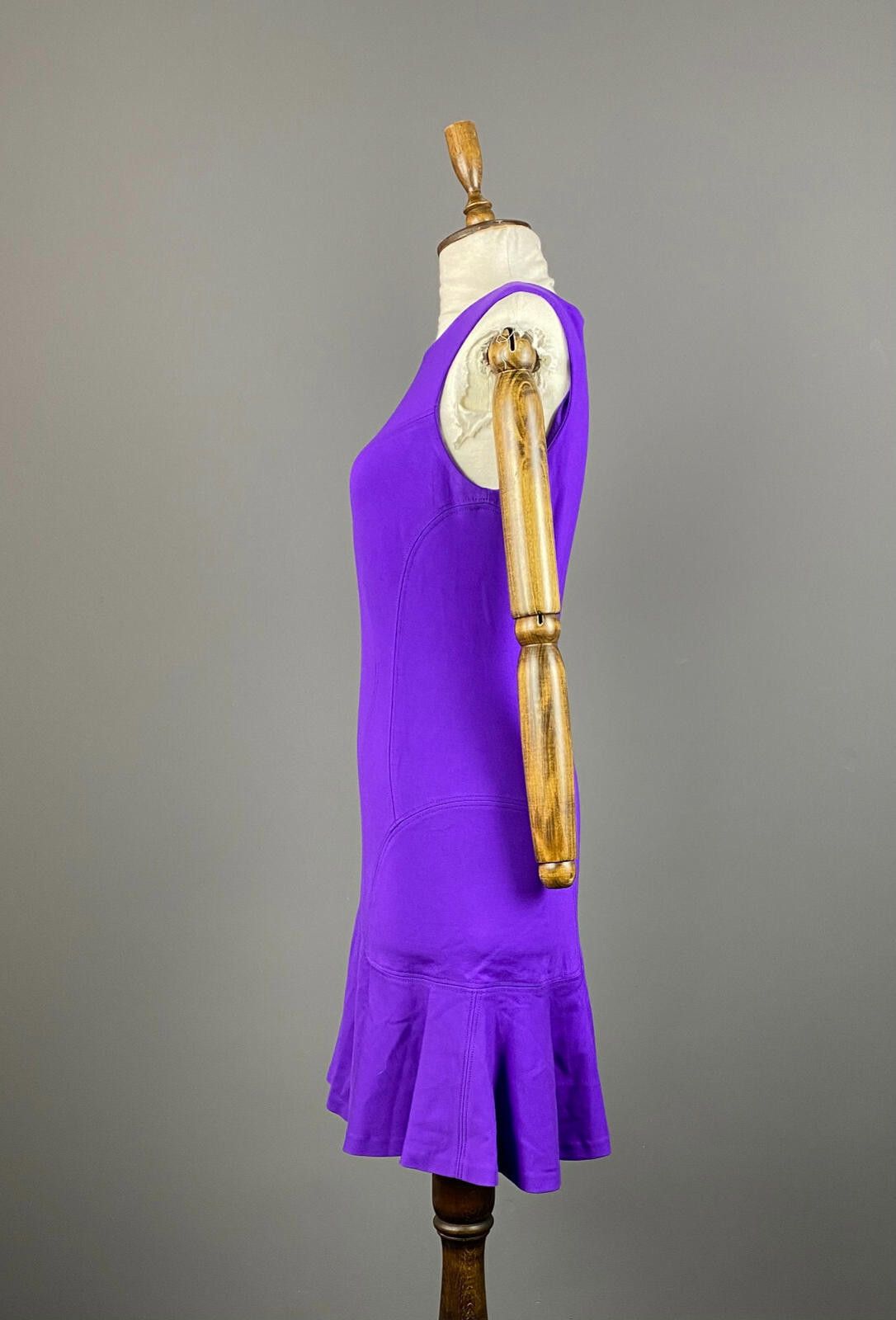 Diane von Furstenberg Diane von Furstenberg Purple Bodycon Tank Mini Dress Size 8 Size M / US 6-8 / IT 42-44 - 4 Thumbnail