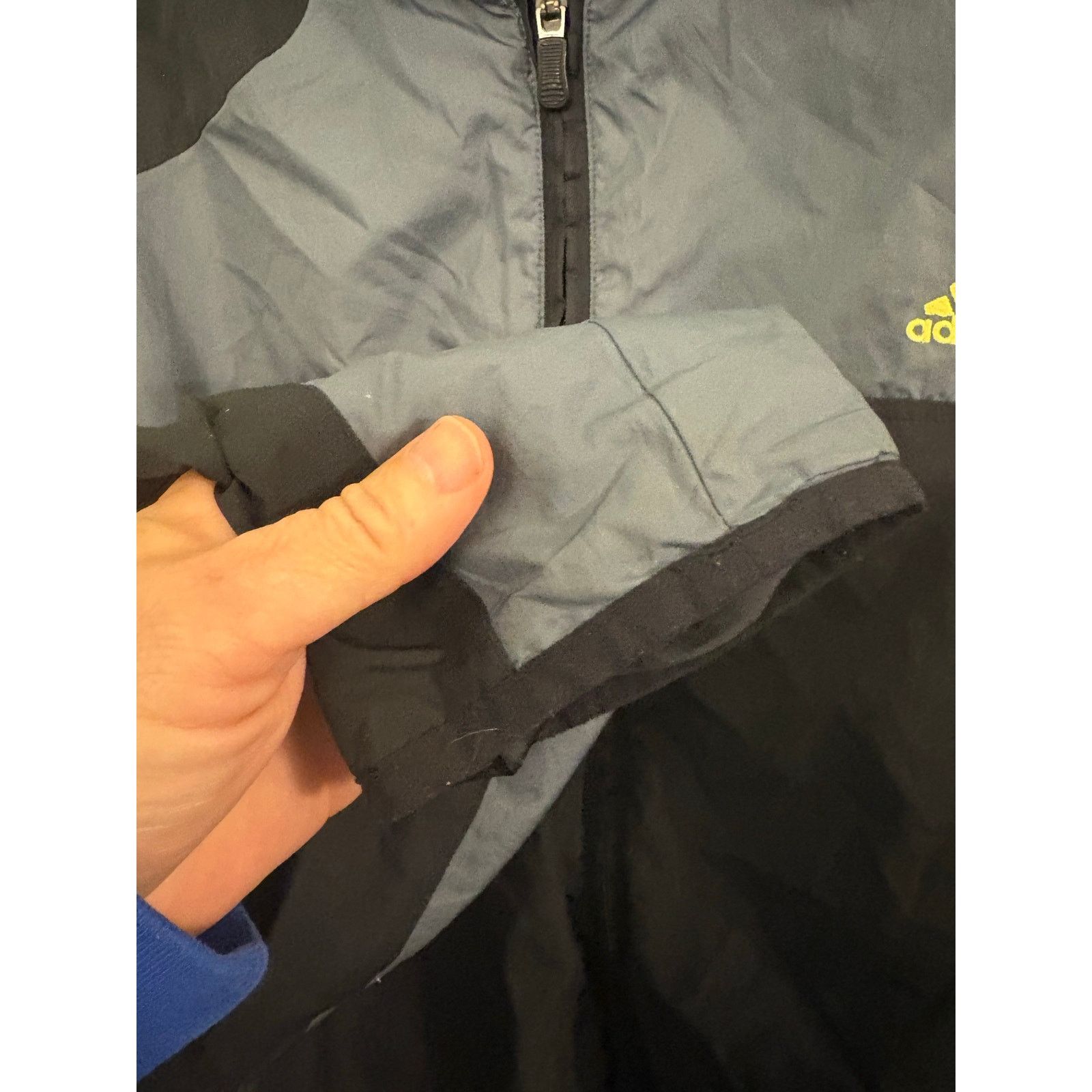 Adidas Vintage Adidas Gray and Black Windbreaker Size XL Size US XL / EU 56 / 4 - 5 Thumbnail