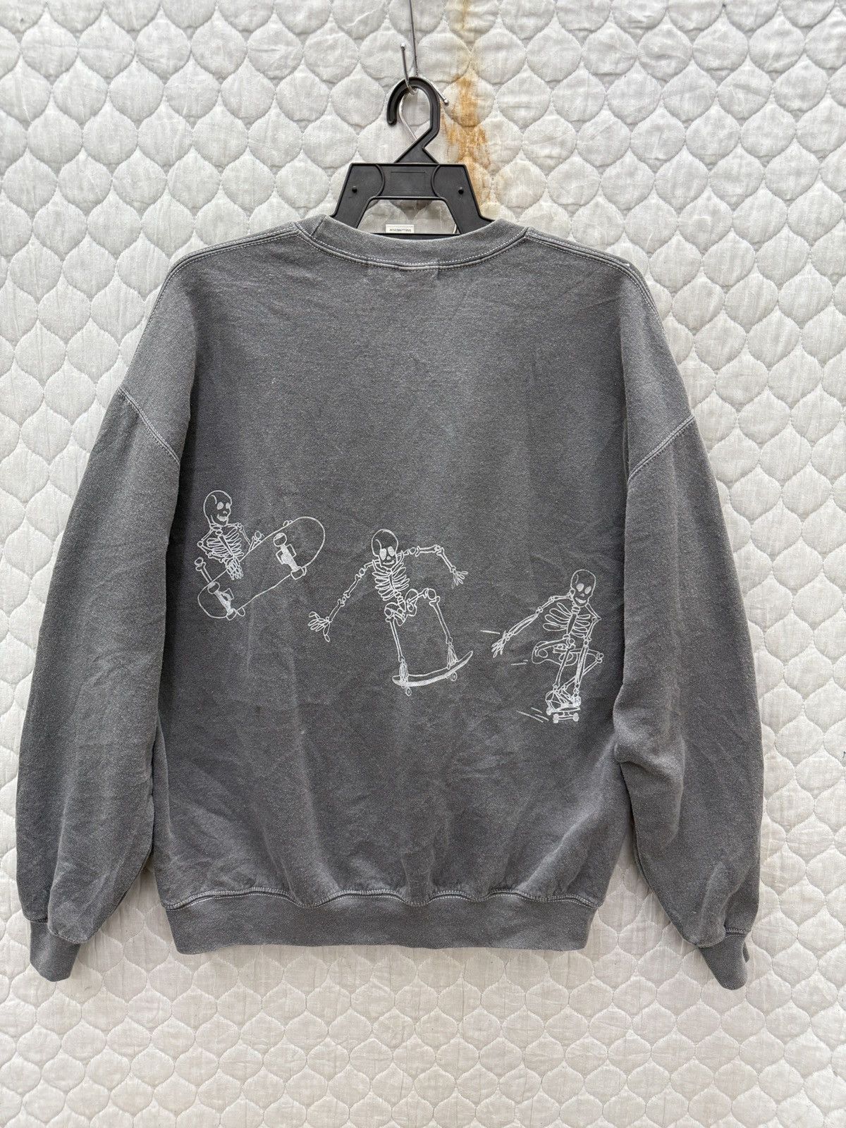 Urban Outfitters 🔥🔥🔥ARCHIVE PROJECT SOCIAL T URBAN OUTFITTER SWEATSHIRTS Size US M / EU 48-50 / 2 - 6 Thumbnail
