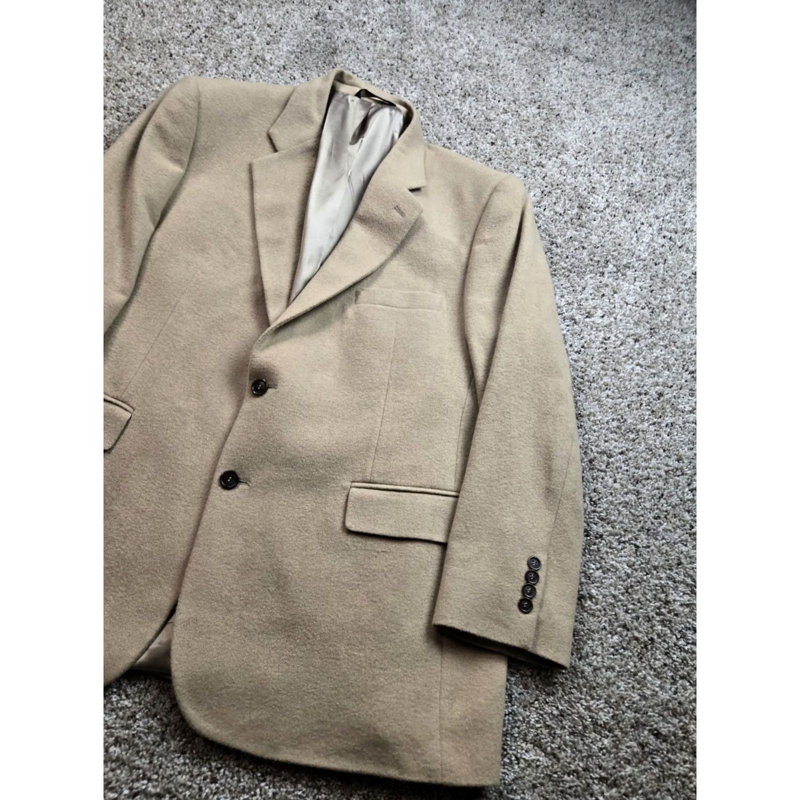 Brooks Brothers VINTAGE Brooks Brothers Blazer Mens 46R Brown Camel Hair 2 Button Jacket Single-Breasted Notch Lapel Size 46R - 2 Thumbnail