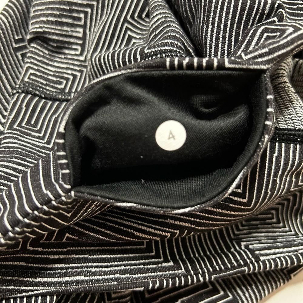 Lululemon lululemon athletica l Wunder Under Train Crop 21” Size 4 Size 27" / US 4 / IT 40 - 11 Thumbnail
