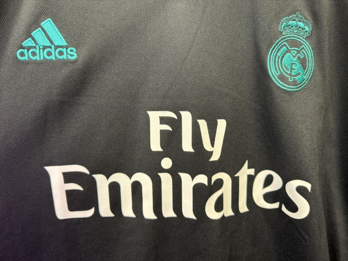 Adidas Real Madrid 17/18 away shirt #7 Ronaldo Size US XXL / EU 58 / 5 - 3 Thumbnail