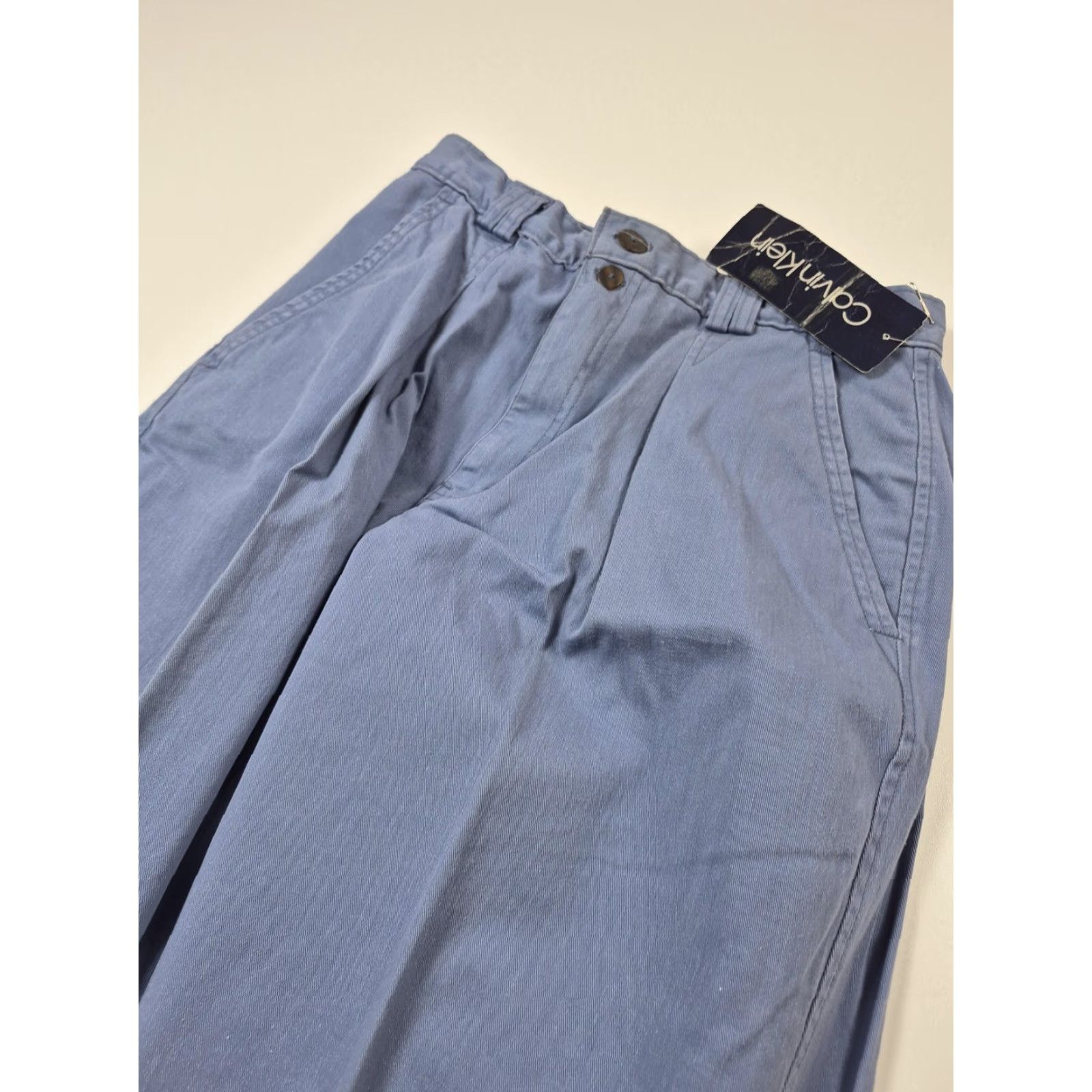 Calvin Klein VINTAGE Calvin Klein Jeans Mens 32x34 Pale Slate Pleated Chino USA 90s Blue Khakis Stretch? Size US 32 / EU 48 - 2 Thumbnail