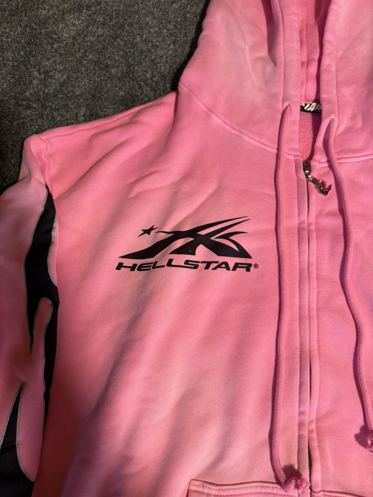 Complex × HELLSTAR Hellstar x Complex Sports Flame Zip-Up ‘Pink’ Size US XL / EU 56 / 4 - 5 Thumbnail