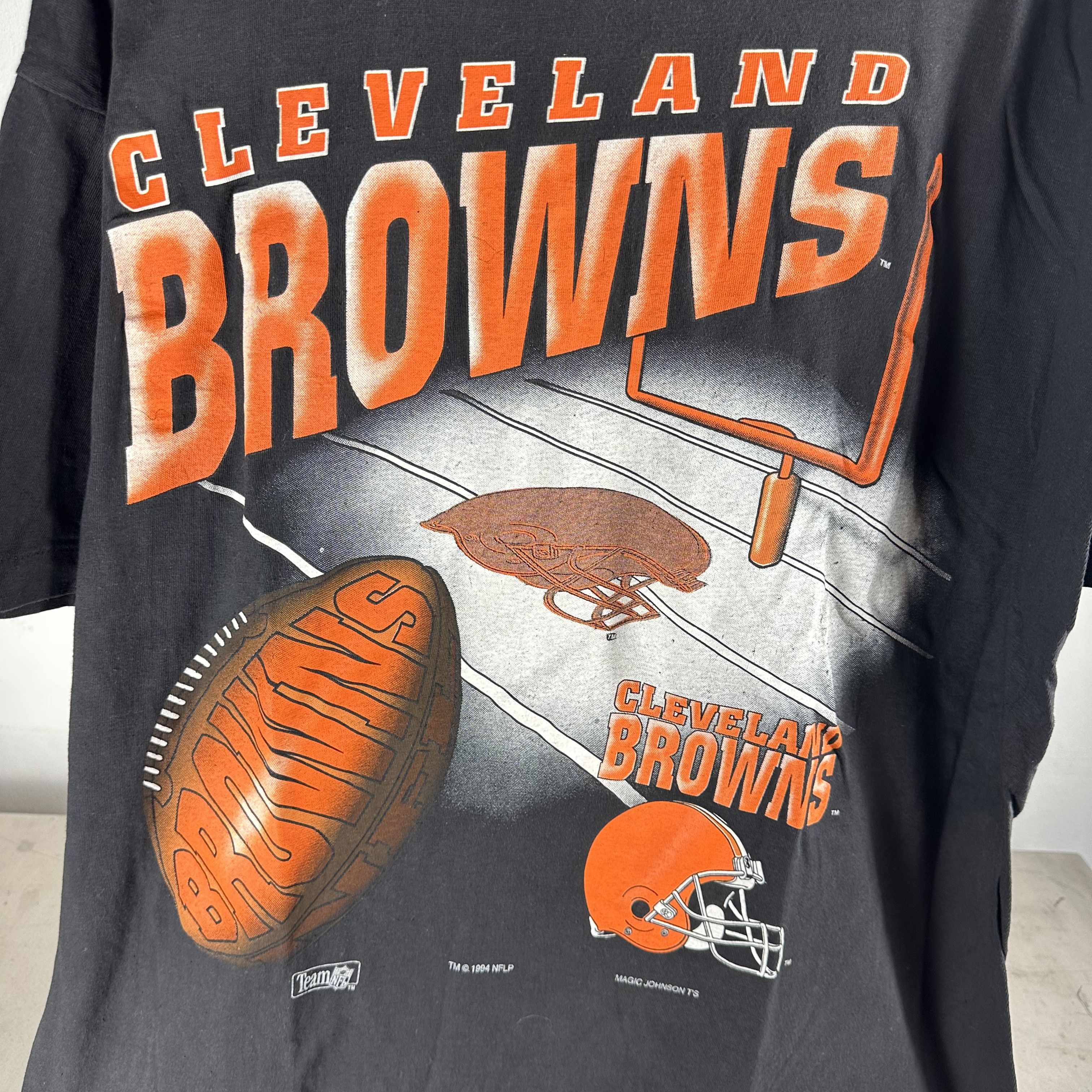 Vintage Vintage 1994 Cleveland Browns NFL Graphic XL T-Shirt Size US XL / EU 56 / 4 - 2 Thumbnail