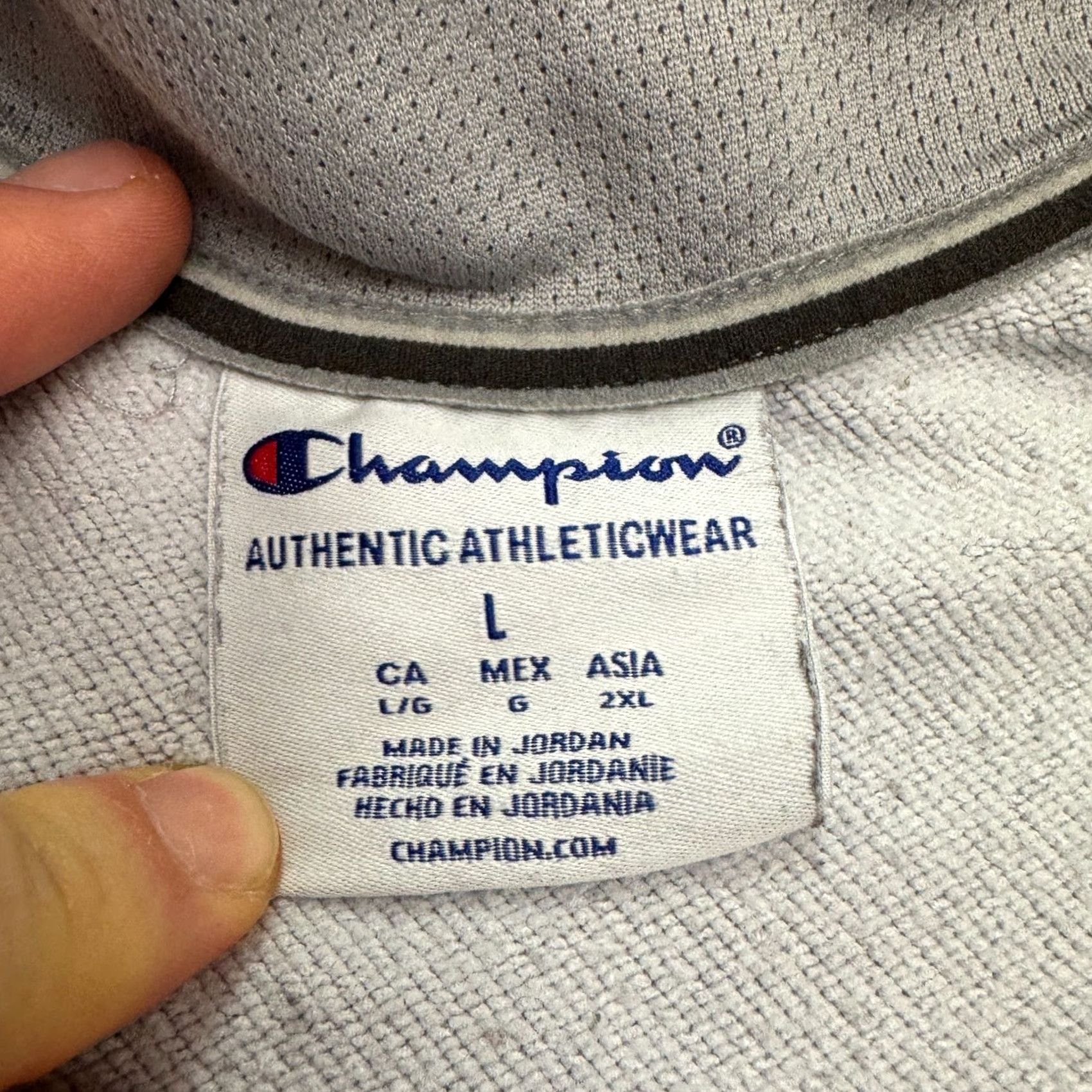 Champion VINTAGE not Applicable? Size US L / EU 52-54 / 3 - 7 Thumbnail
