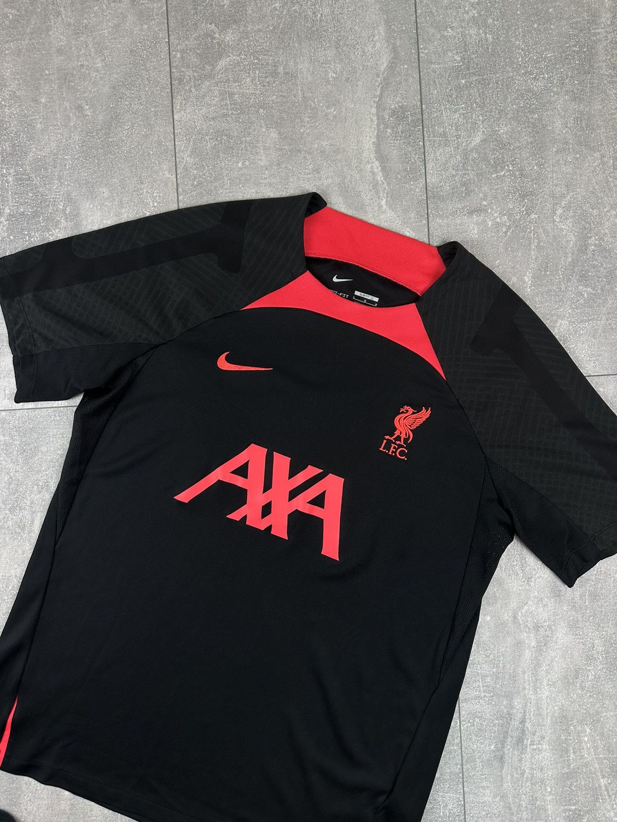 Nike Nike Liverpool FC Strike Performance Training Soccer Jersey Size US L / EU 52-54 / 3 - 3 Thumbnail