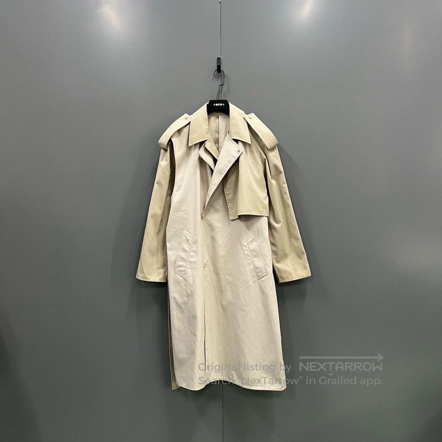 Bottega Veneta Bottega Veneta Beige Logo Belted Trench Coat. Size L / US 10 / IT 46 - 1 Thumbnail