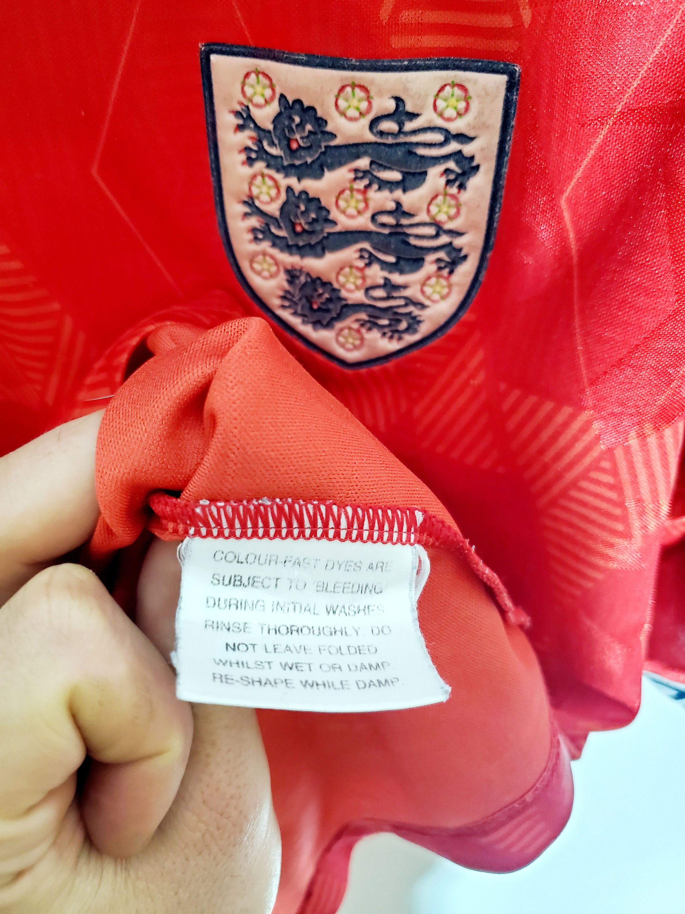 Umbro × Vintage 1990 1991 1992 1993 ENGLAND AWAY SOCCER JERSEY M Size US M / EU 48-50 / 2 - 6 Thumbnail