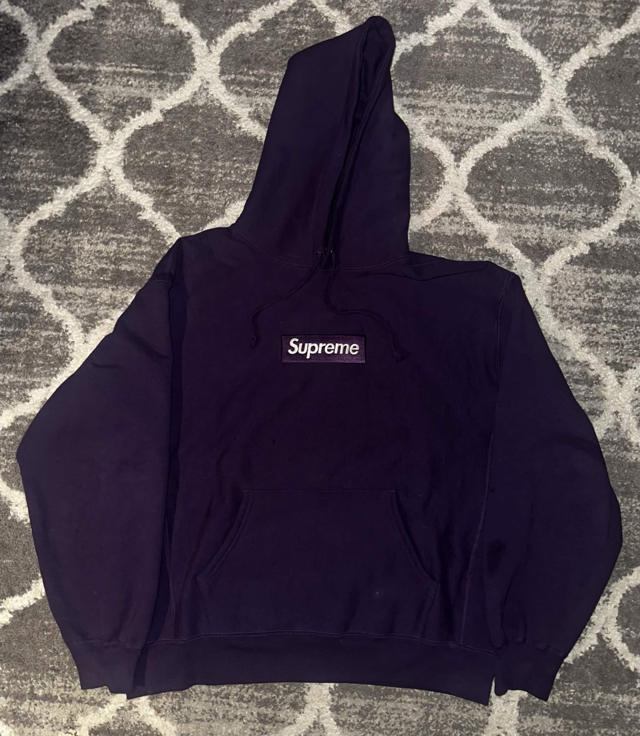 Supreme FW23 Box Logo Sweatshirt Purple L Size US L / EU 52-54 / 3 - 1 Thumbnail