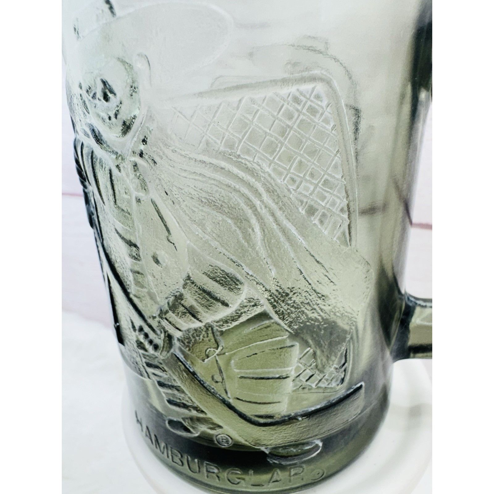 Other McDonalds HAMBURGLAR & CAPTAIN CROOK Smoky Black Glass Coffe Size ONE SIZE - 7 Thumbnail